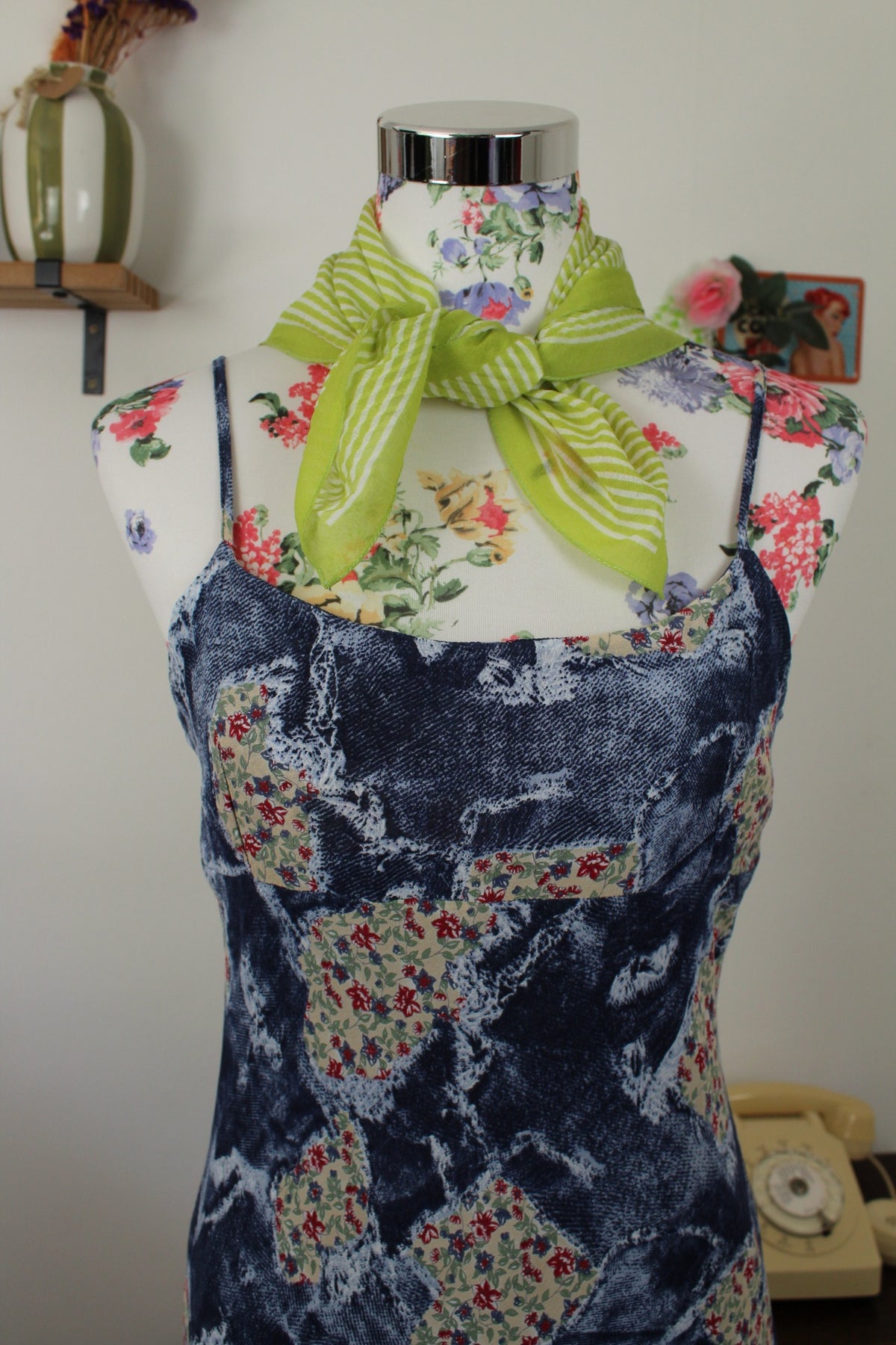 🌸🍒Foulard vintage années 70 rayé vert lumineux🍒🌸