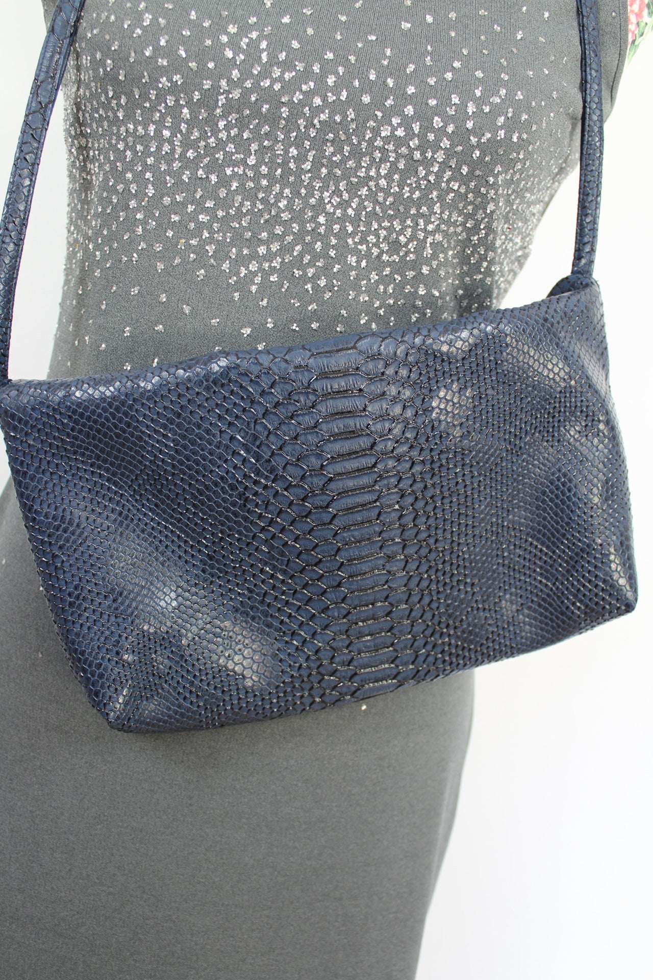✨Sac pochette en relief croco et intérieur bleu satin✨