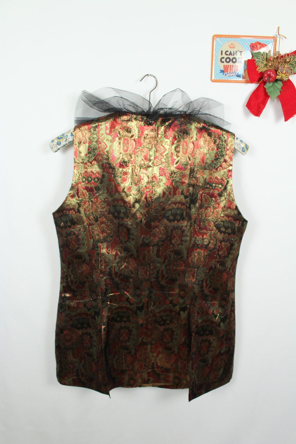 ✨Gilet brocart vintage 70's doré motifs baroques & col volanté tulle noir ✨