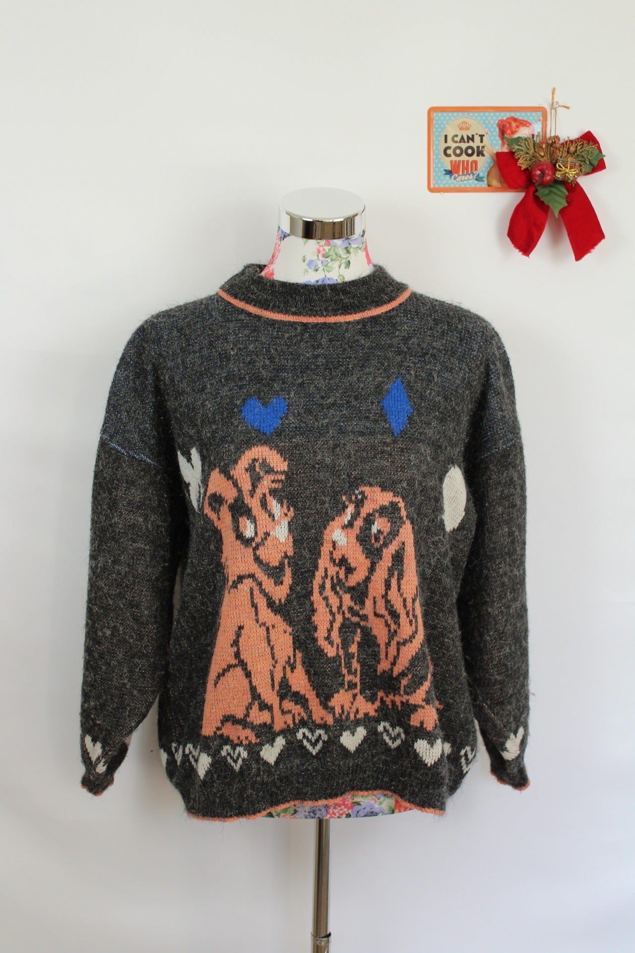 ✨Pull vintage "La Belle et Le Clochard" années 80✨