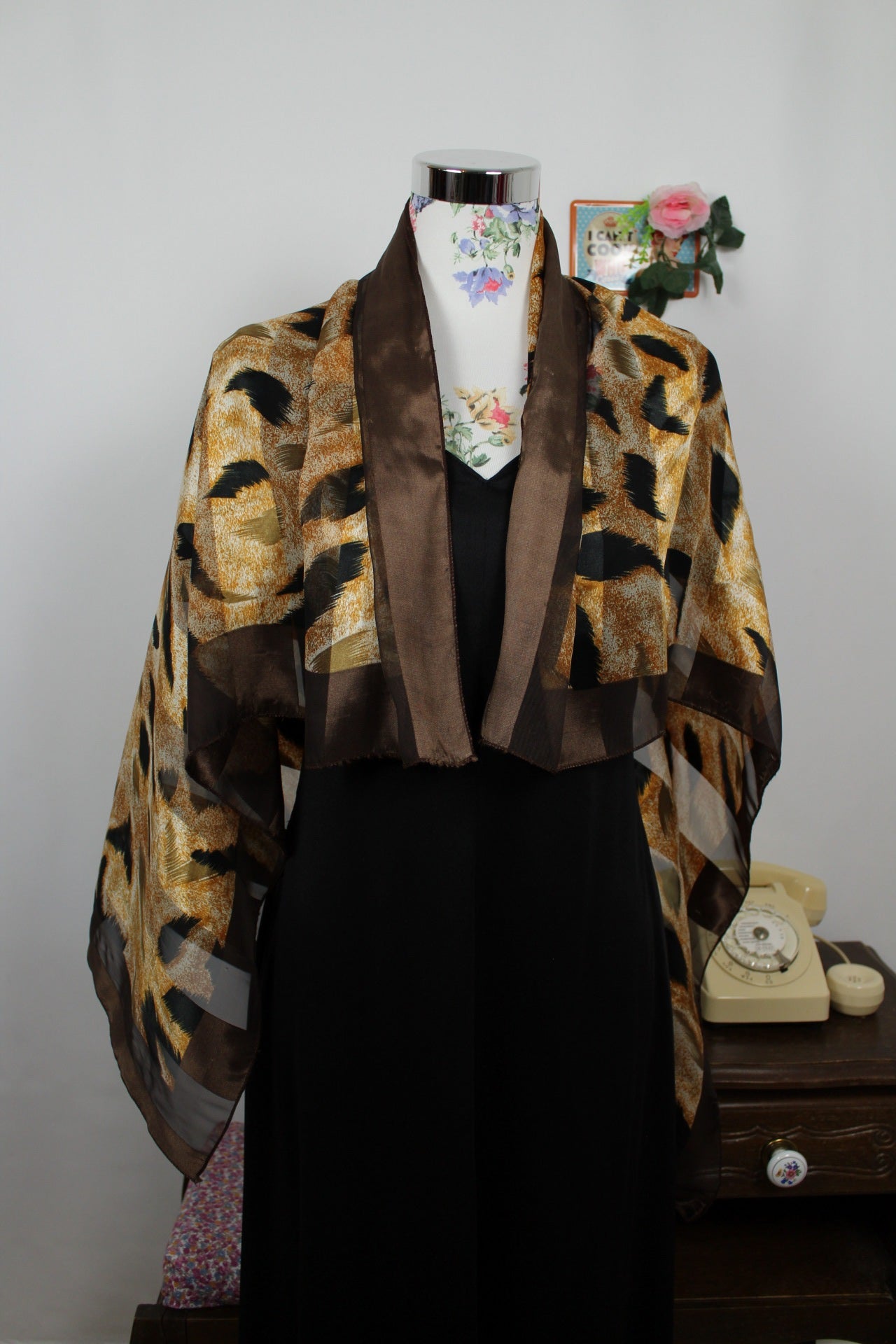 🌸🍒Grand foulard vintage 90's animal print tigre🍒🌸