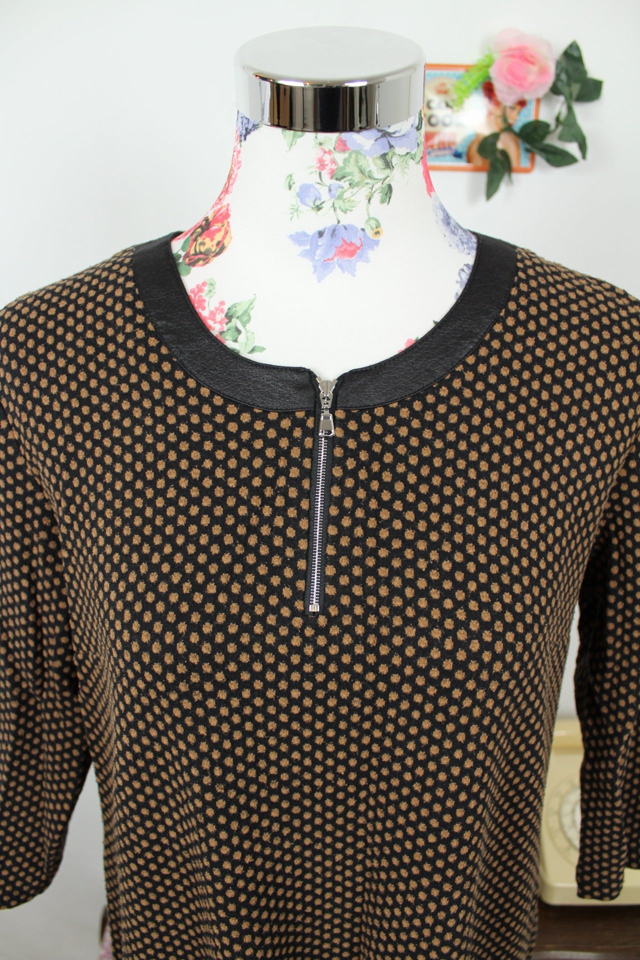 🍒🌸Robe pull vintage 80/90s à pois col effet cuir - Gevana made in France - Taille 42/44🌸🍒