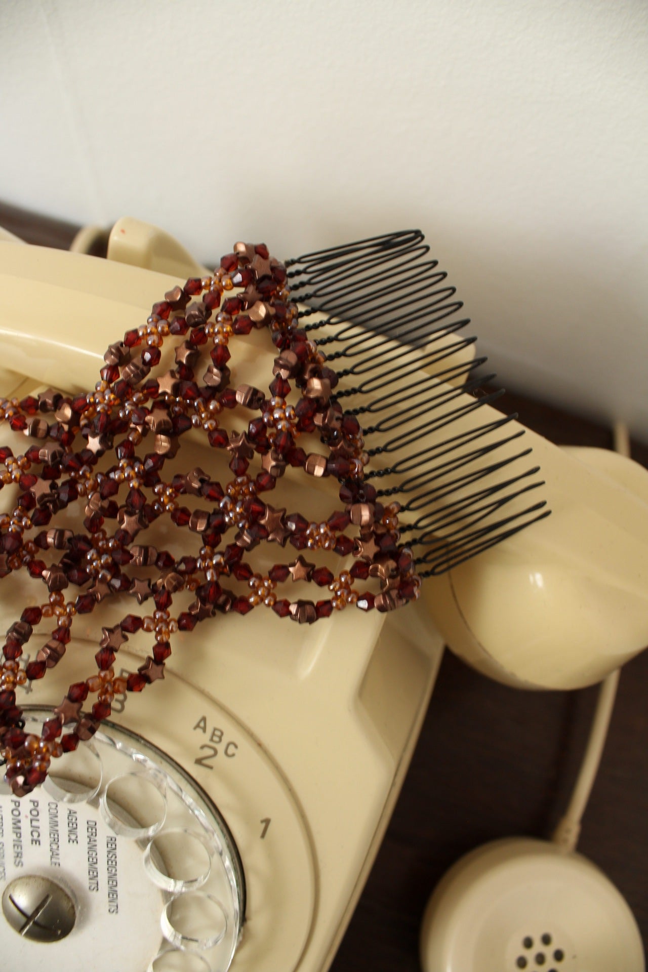 🌸🍒Pince à chignon vintage années 90/2000 perles & étoiles bronze🍒🌸