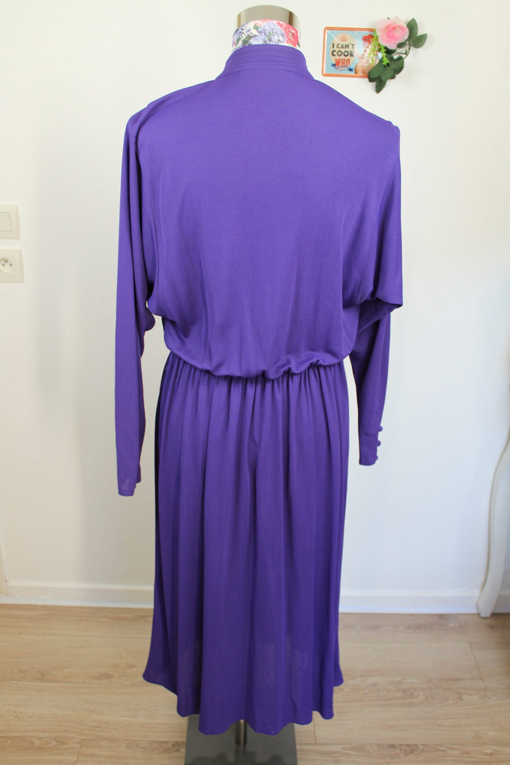 🌸Robe violette boutonnée vintage pin-up années 70🍒