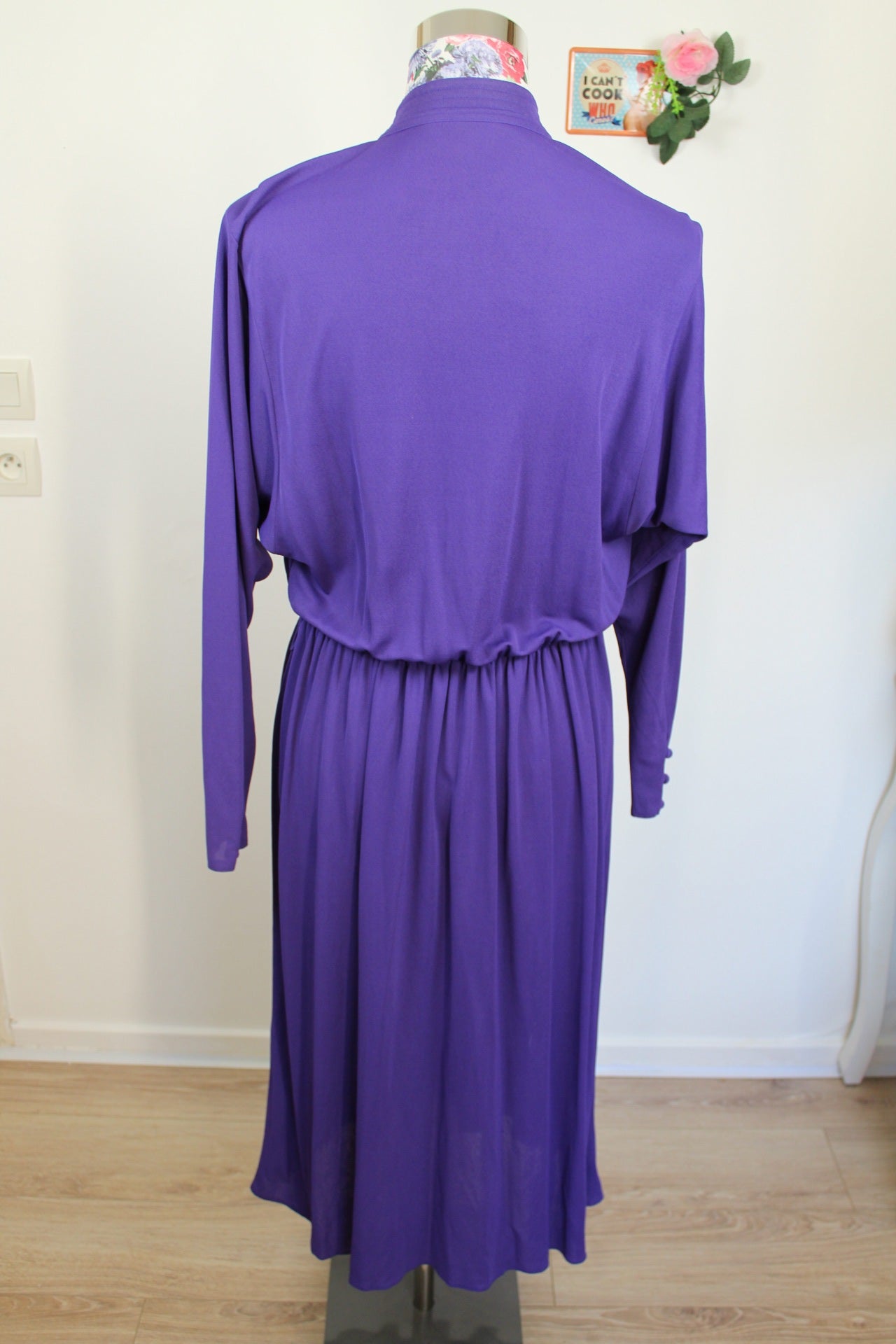 🌸Robe violette boutonnée vintage pin-up années 70🍒