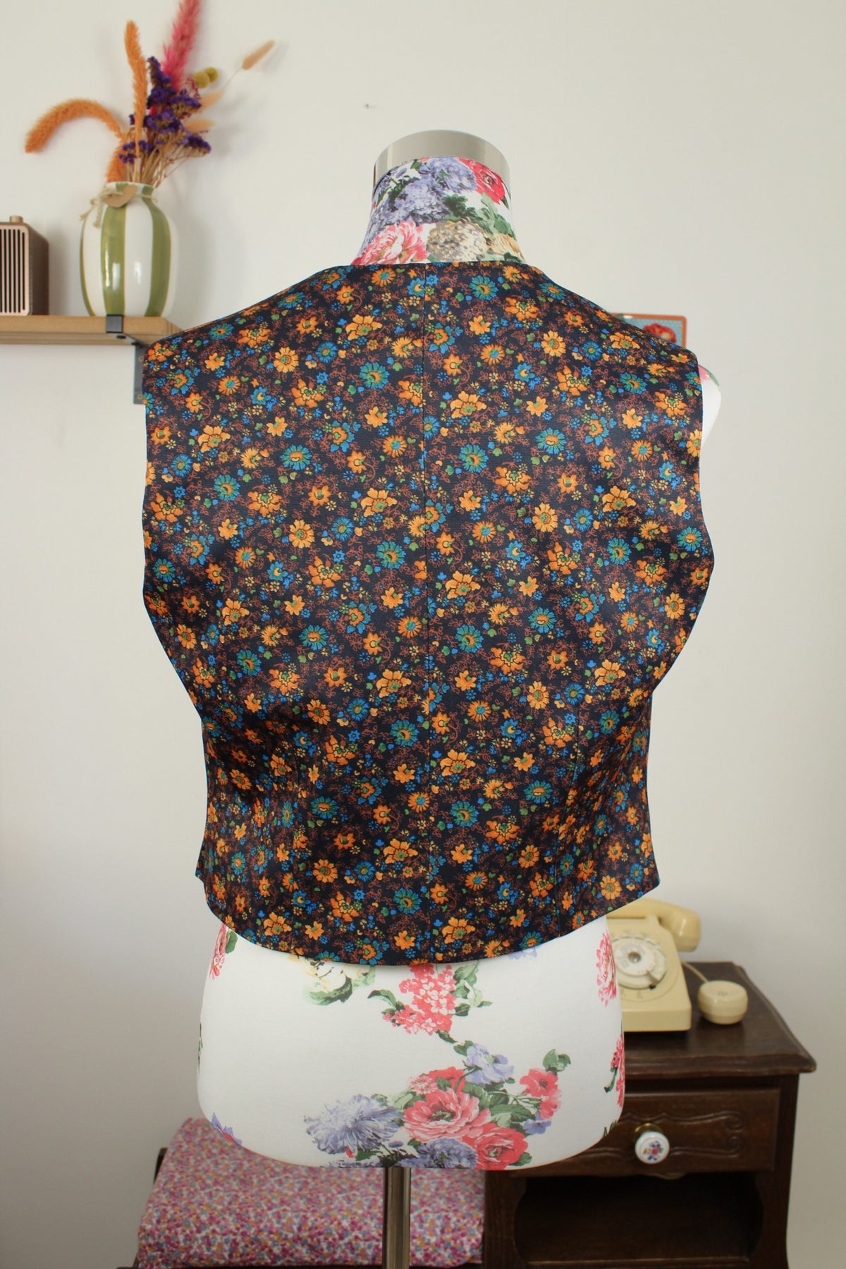 Gilet vintage années 70 esprit tapisserie vintage flower power automnal - Taille 40/42