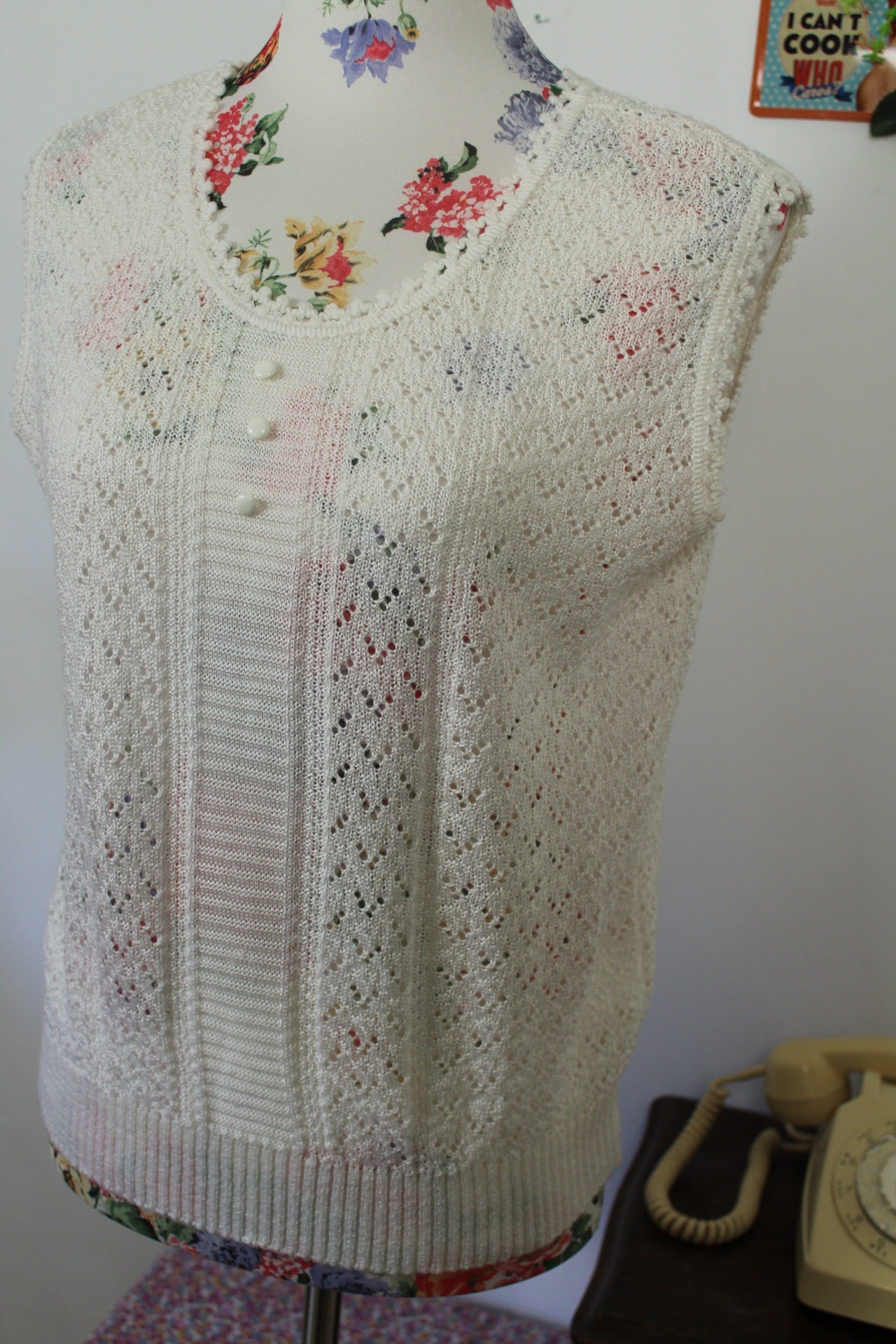 🌸🍒Haut blanc vintage 80's en mailles ajourées - boutons nacrés - Taille 38/40🍒🌸