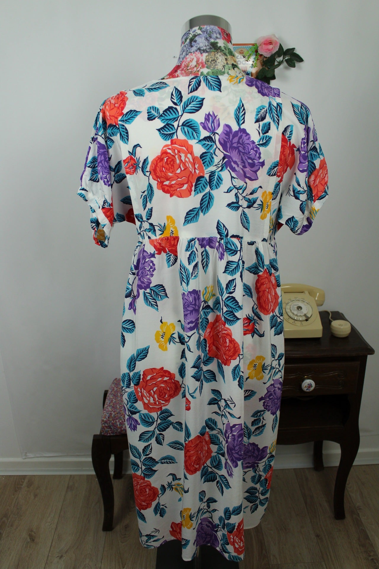🌸🍒Robe vintage 80's blanche fleurie pep's - coupe & manches amples - Taille 38/40🍒🌸
