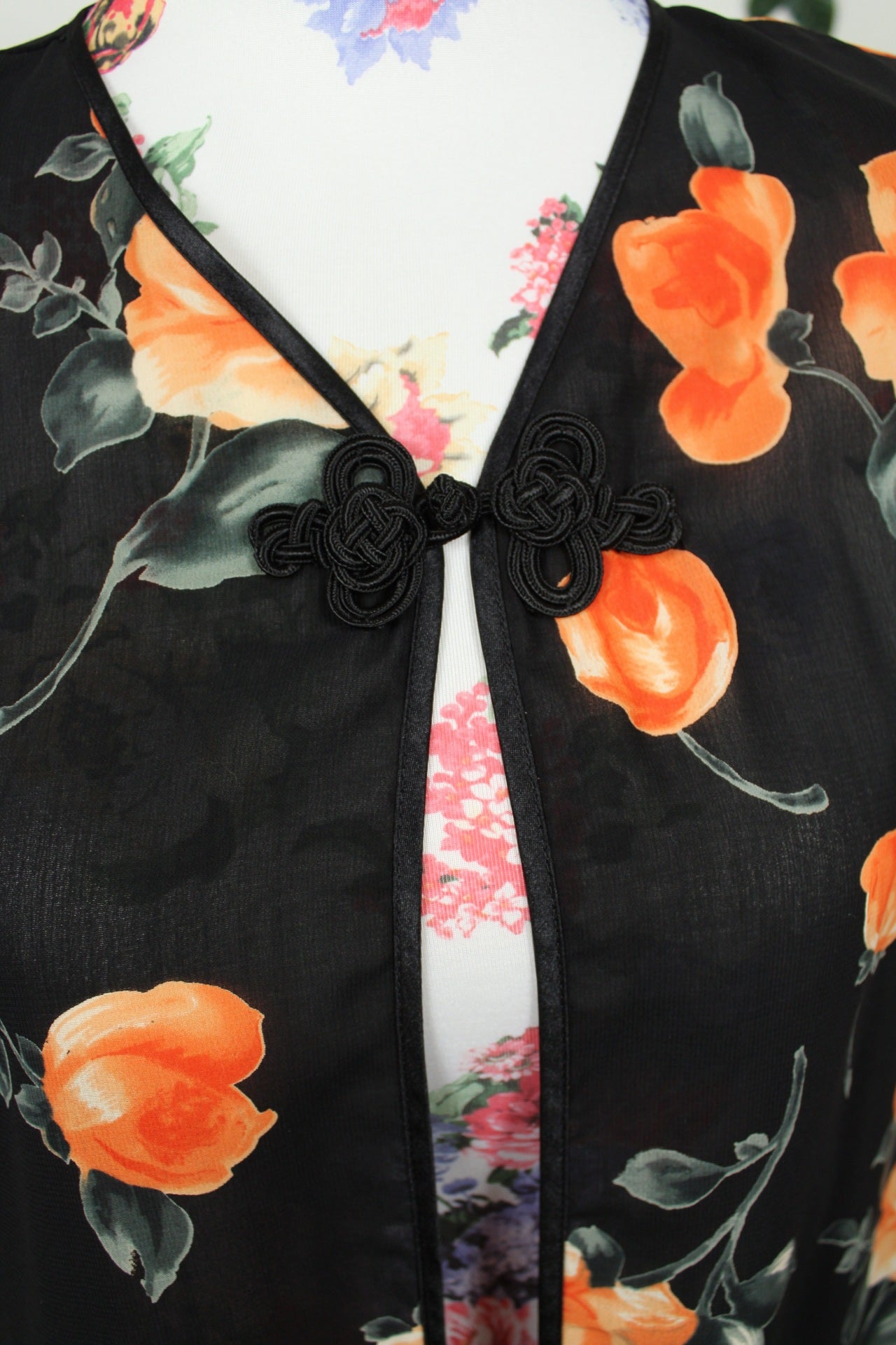 🌸🍒Cardigan vintage 80/90's voile noir transparent & roses en aquarelle - Taille 42/44🍒🌸