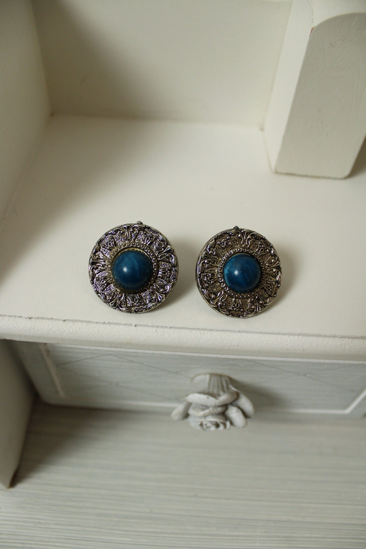 🌸Boucles d'oreilles vintage clips argentés 80's - cabochon bleu marbré🍒