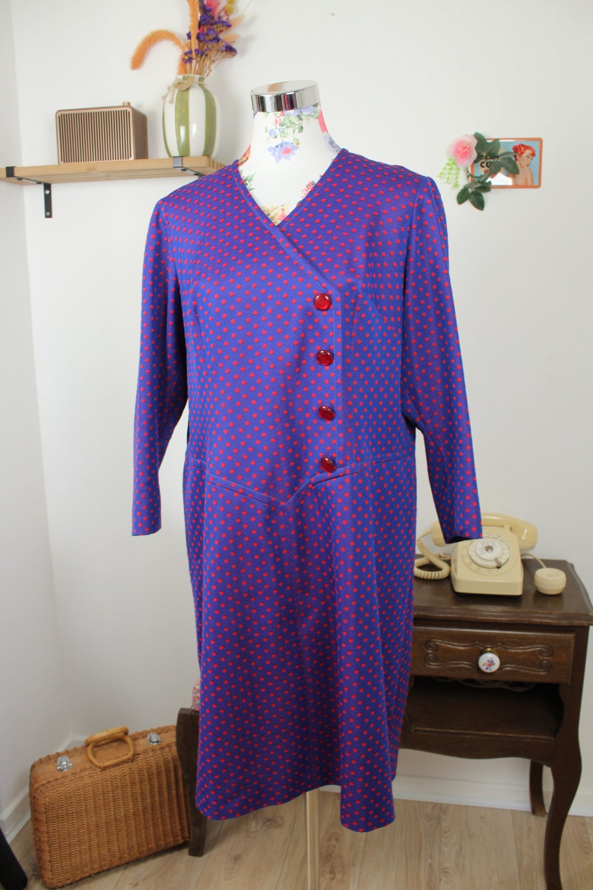 Robe pin-up vintage années 70/80 automne/hiver - violette & pois rouges - Taille 42/44