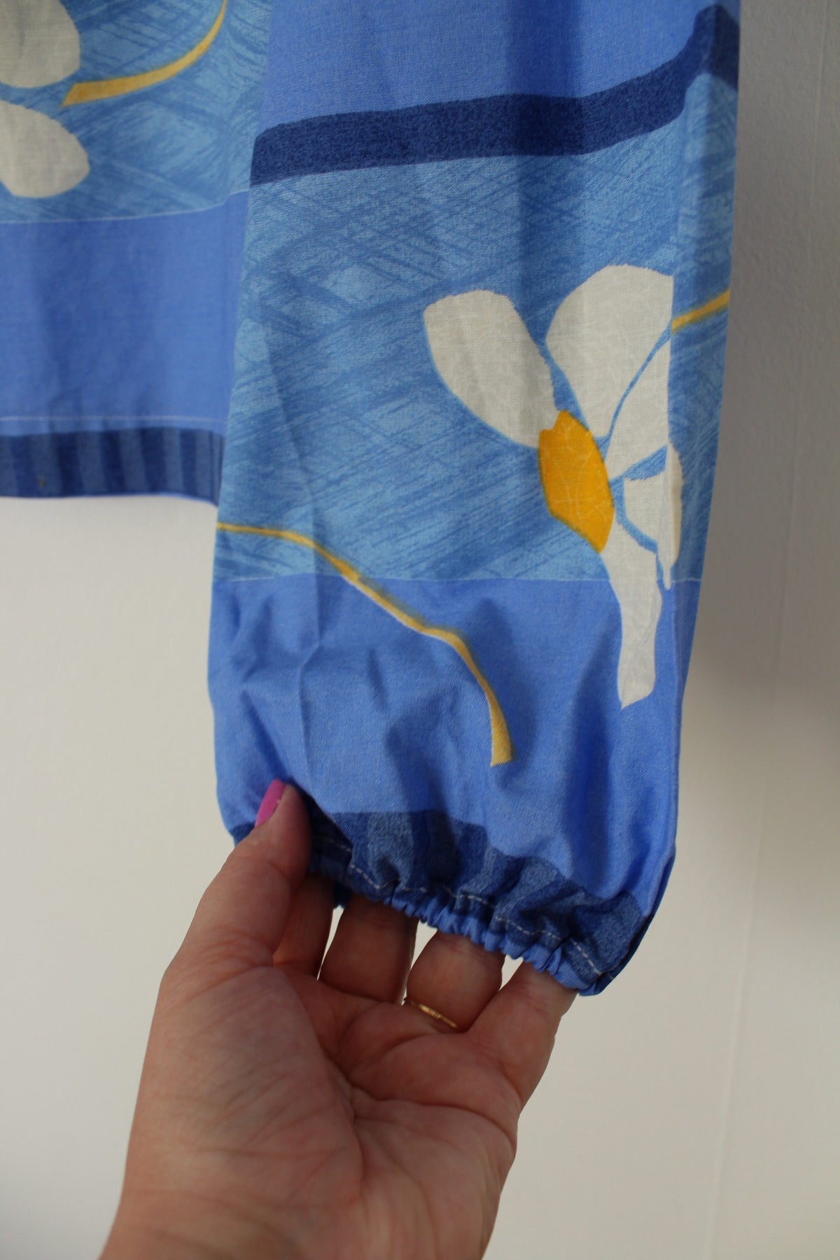 Blouse fleurie vintage années 90 fait main - col à nouer - Taille 38