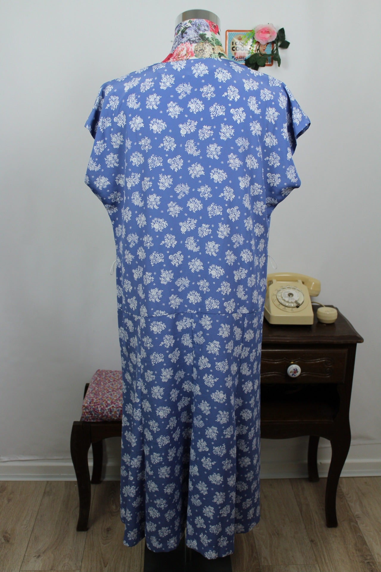 🌸🍒Robe vintage 90's bleue & bouquets de fleurs - Gevana made in France - Taille 42/44🍒🌸