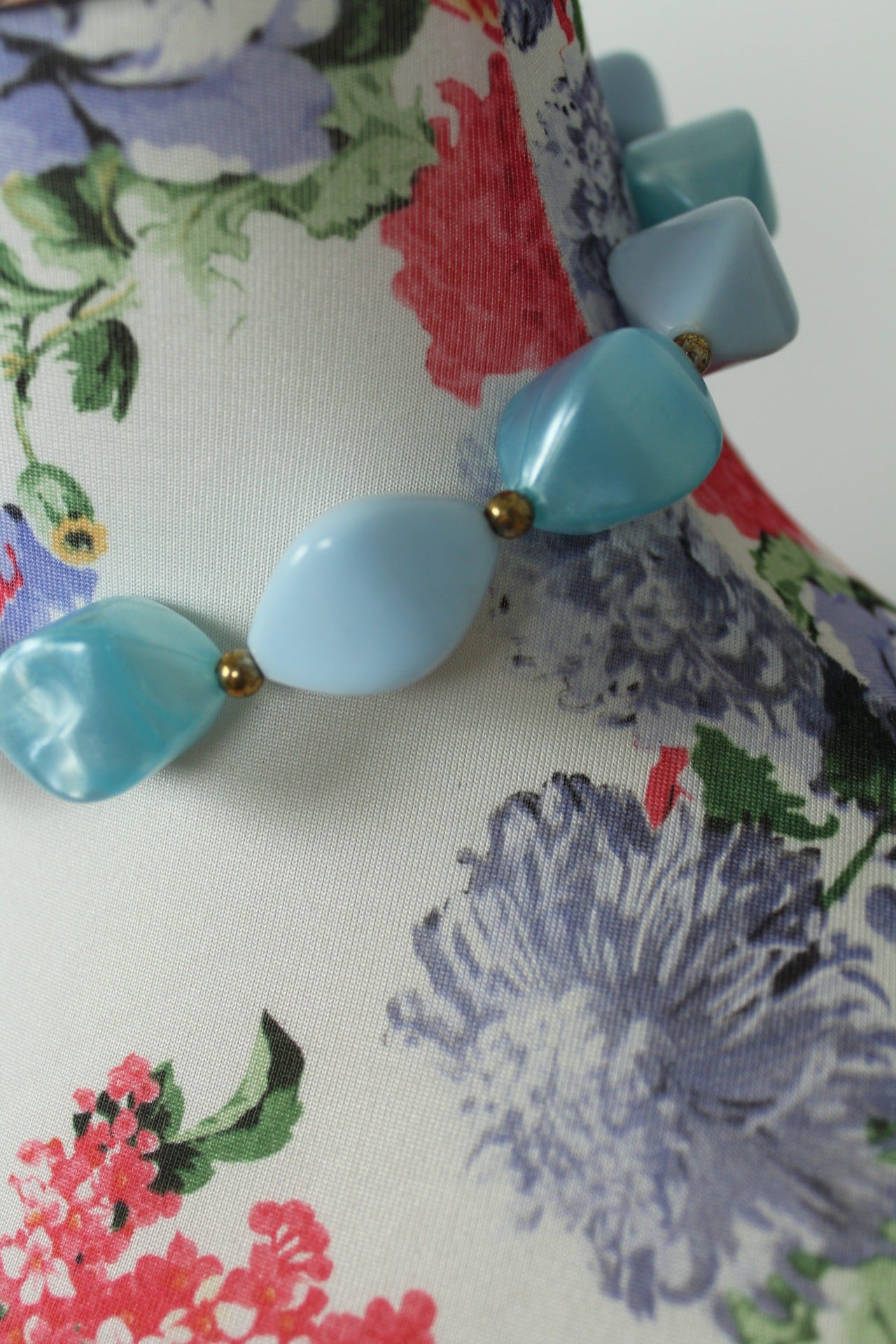 🌸🍒Collier vintage 80's ras du cou perles fuseaux🍒🌸