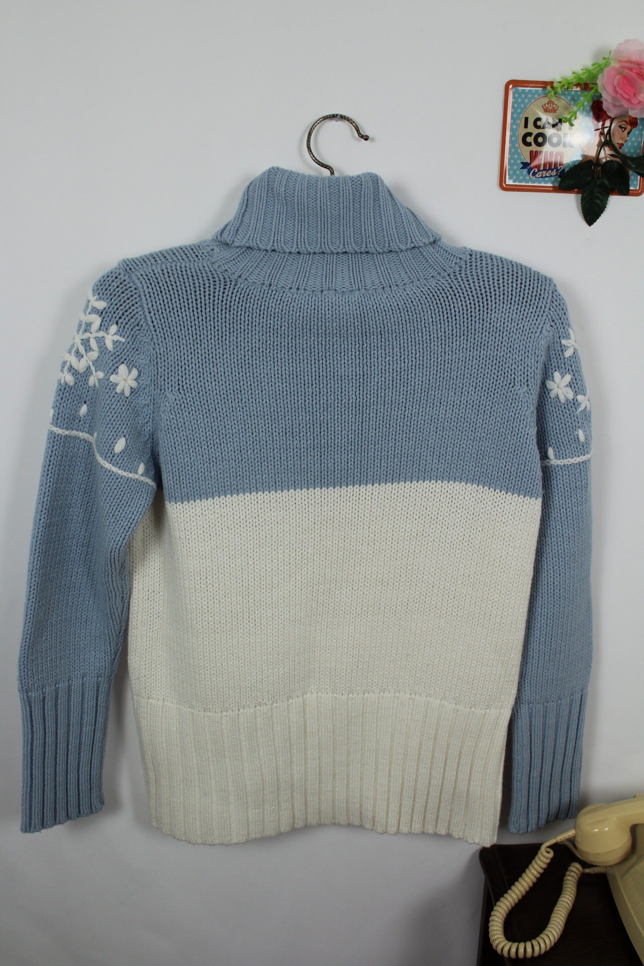 🌸🍒Pull bleu vintage années 90 col roulé & flocons - Taille 38🍒🌸