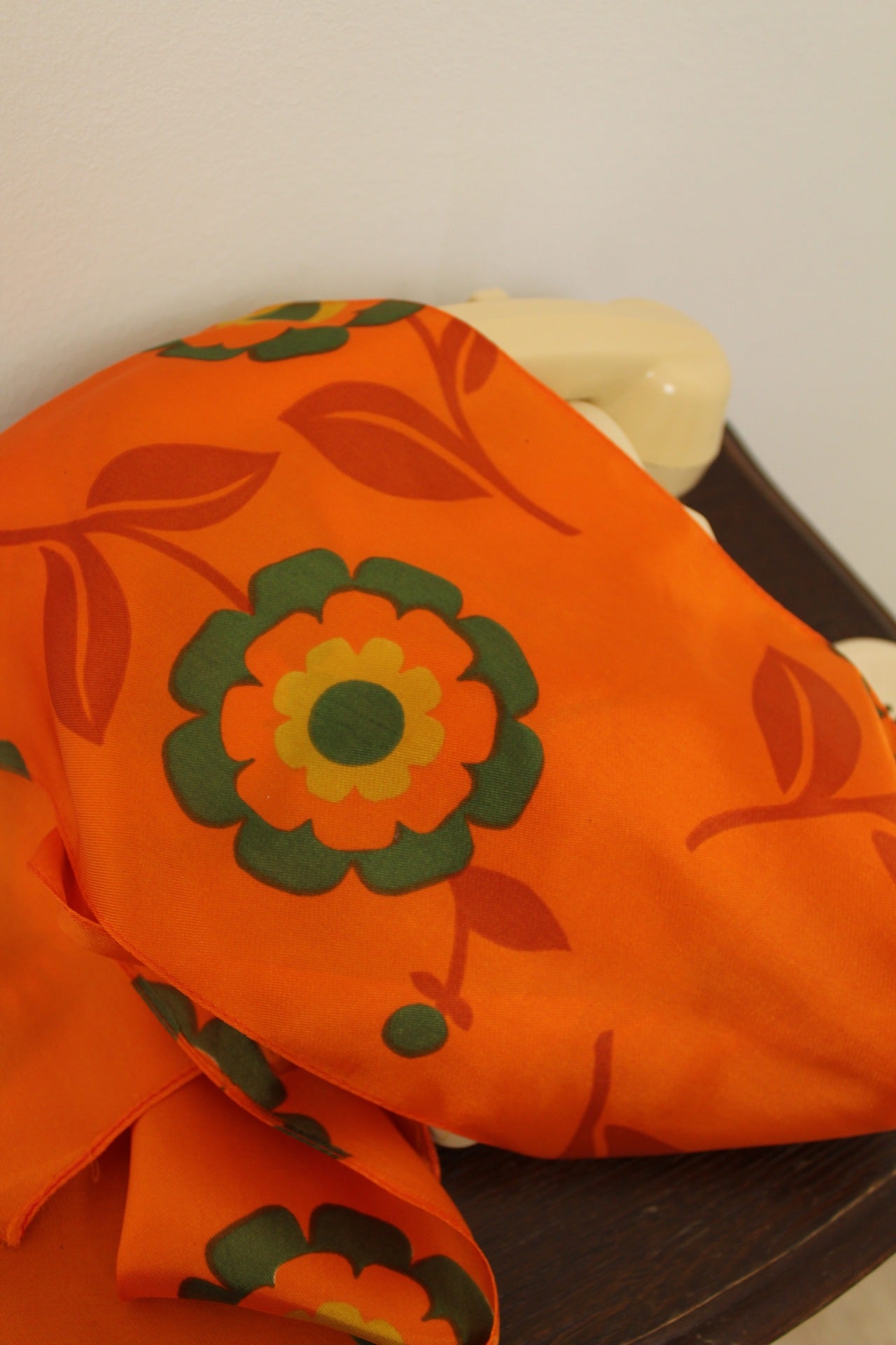 🌸🍒Foulard vintage 70's orange pep's & fleurs géométriques psychédéliques 🍒🌸