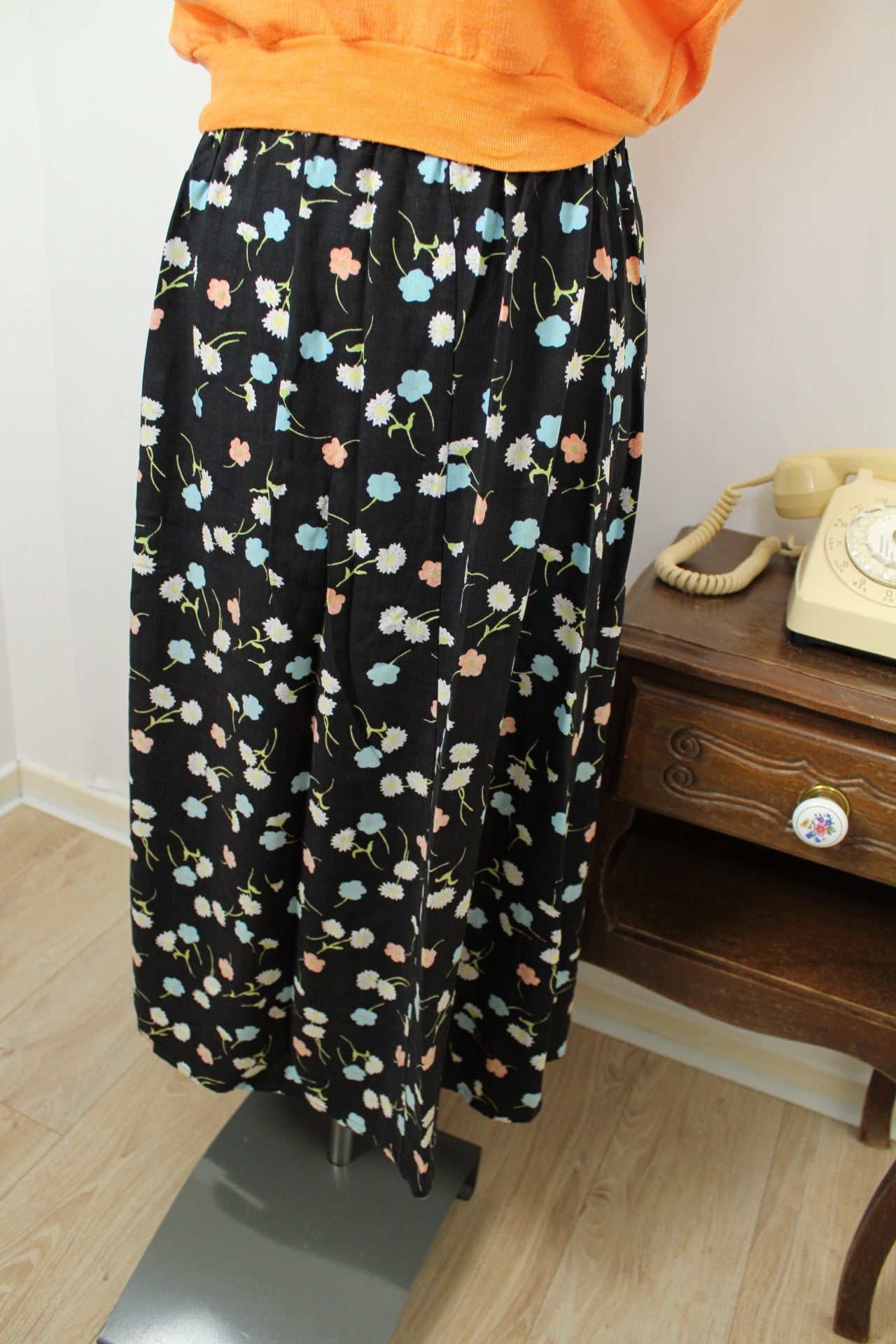 🍒🌸Jupe vintage 90's Daxon imprimé fleuri - Taille 36 à 40🌸🍒