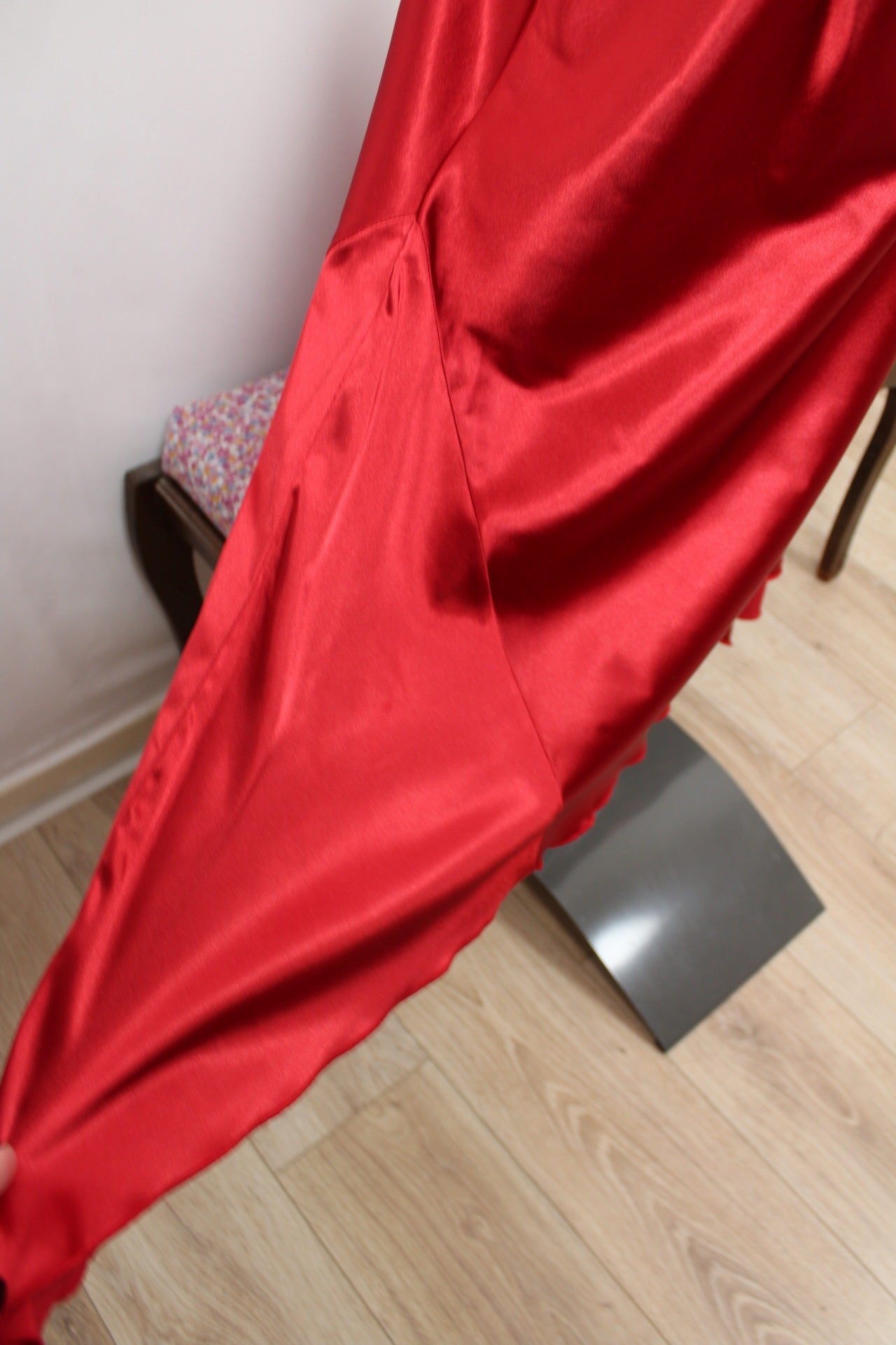 🌸🍒Robe de soirée rouge satinée vintage perlée 80/90s - collier intégré - Taille 36/38🍒🌸