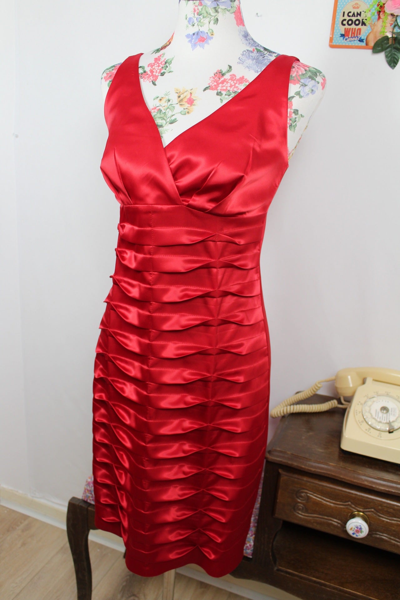 🌸🍒Robe rouge de soirée satinée vintage 2000s/Y2k façon Hollywood - Taille 36🍒🌸