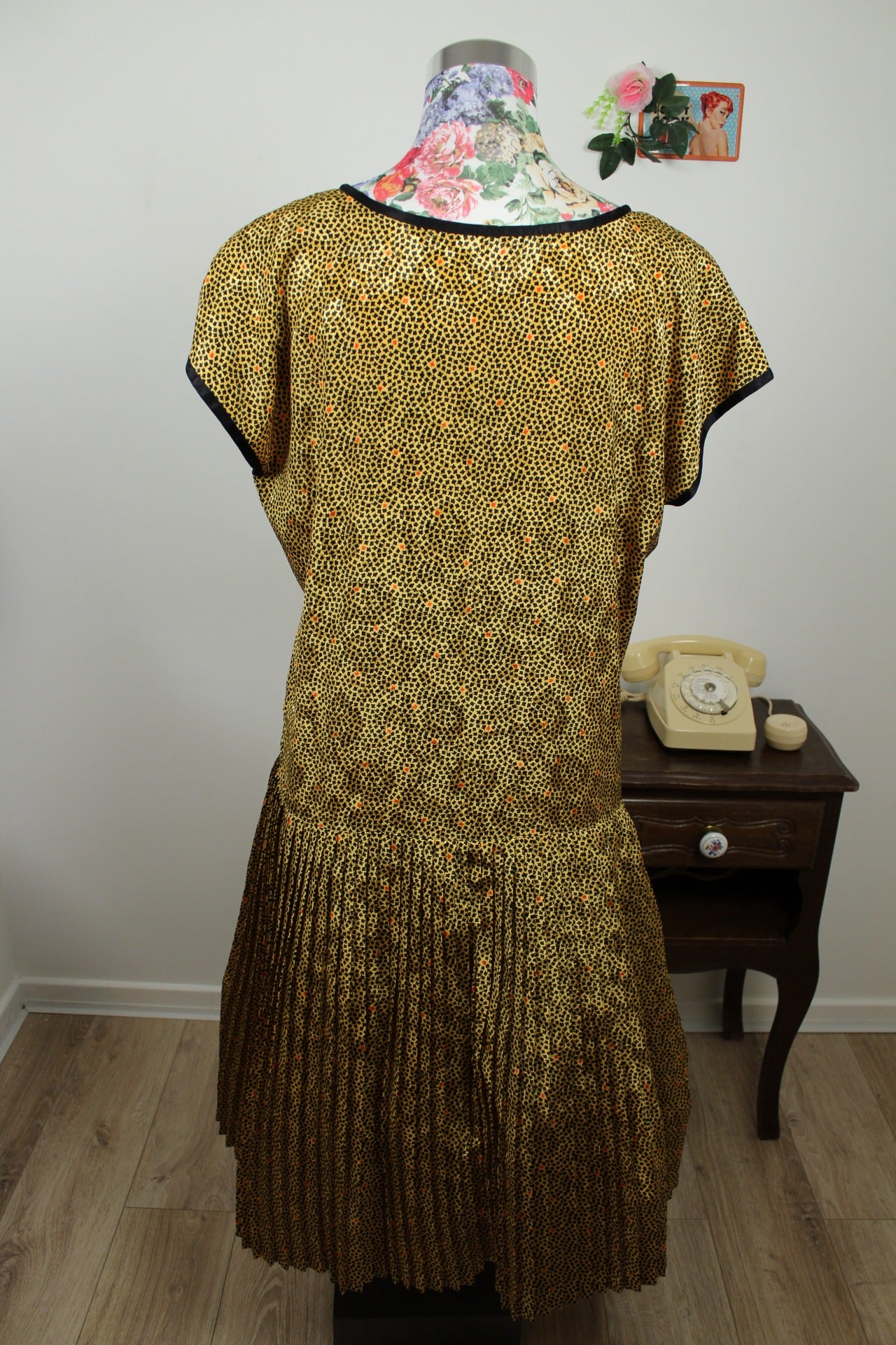 🌸🍒Robe vintage 80's petites fleurs & fleurs satinées jacquard - T.40/42🍒🌸