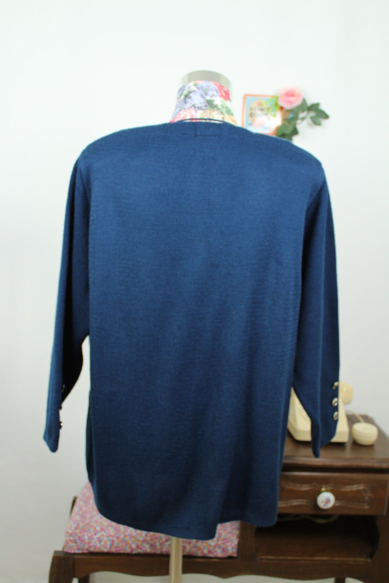 🌸🍒Cardigan vintage 90's C&A bleu marine & boutons bijoux - Taille 42/44🍒🌸