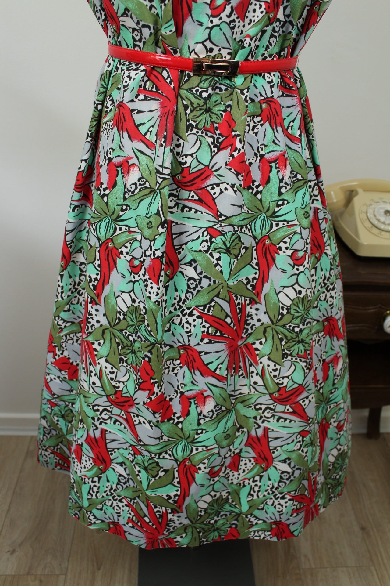 🌸🍒Robe vintage 80/90's imprimée jungle & oiseaux - pin-up des tropiques - Taille 40/42🍒🌸