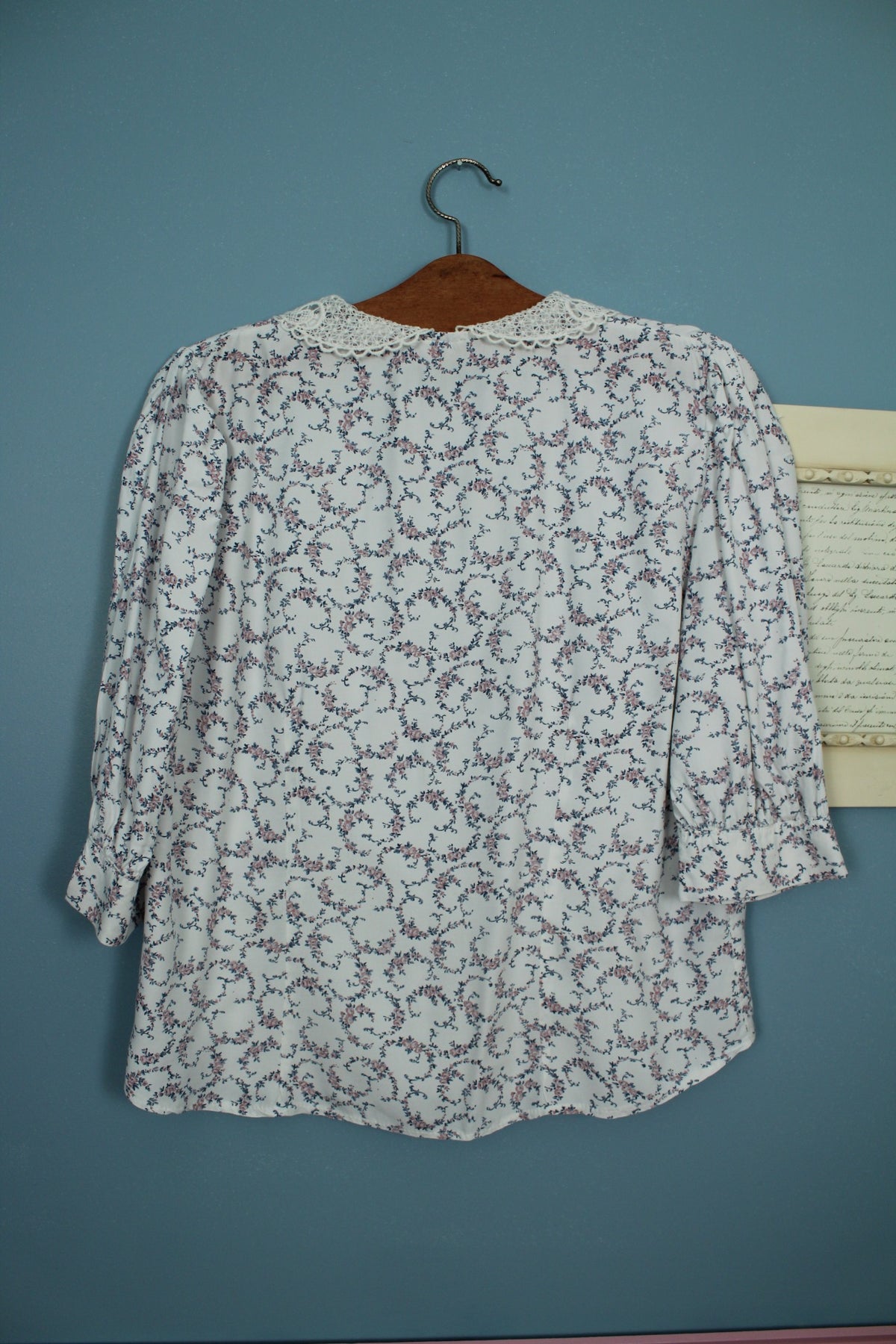 Blouse vintage col claudine en dentelle années 90 fleurie romantique - Taille 40/42