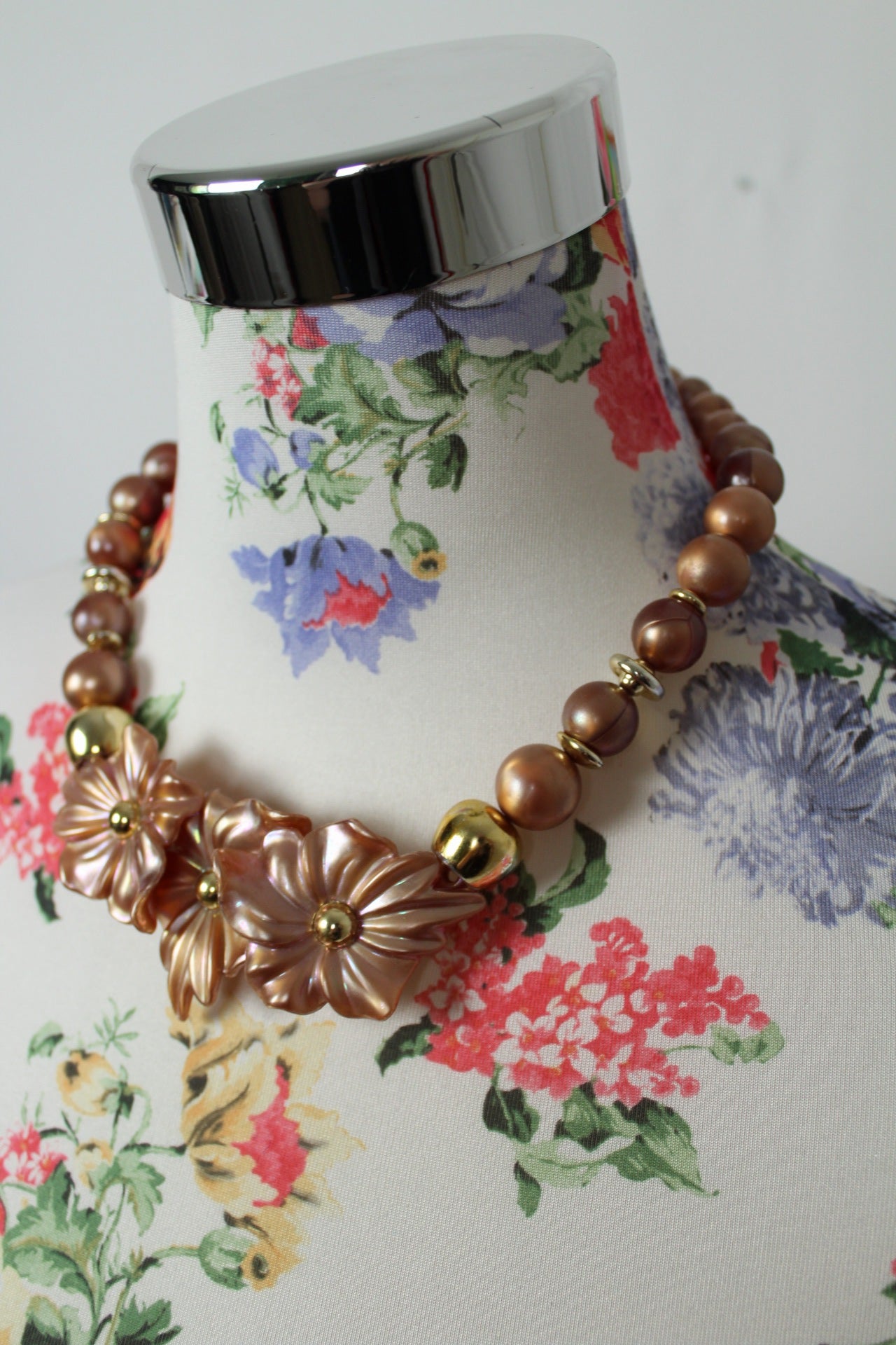 🌸🍒Collier vintage 80's perlée rondes & fleurs cuivrées🍒🌸