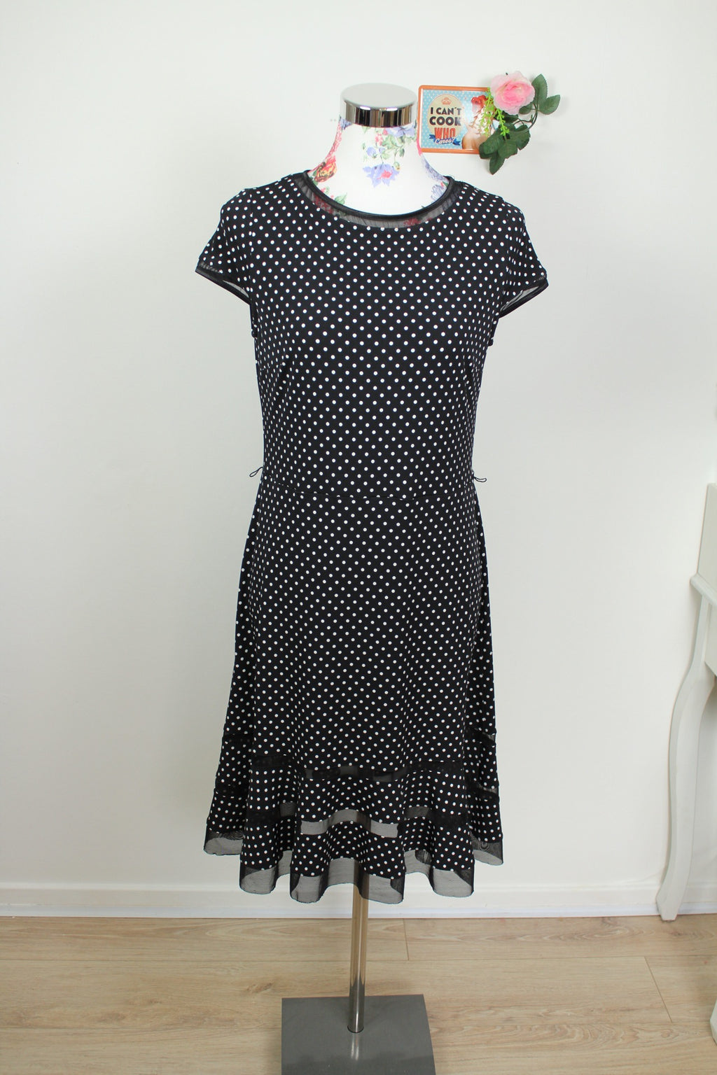 🌸Robe vintage 90's noire à pois - style pin-up & volants ajourés - Joseph Ribkoff🍒