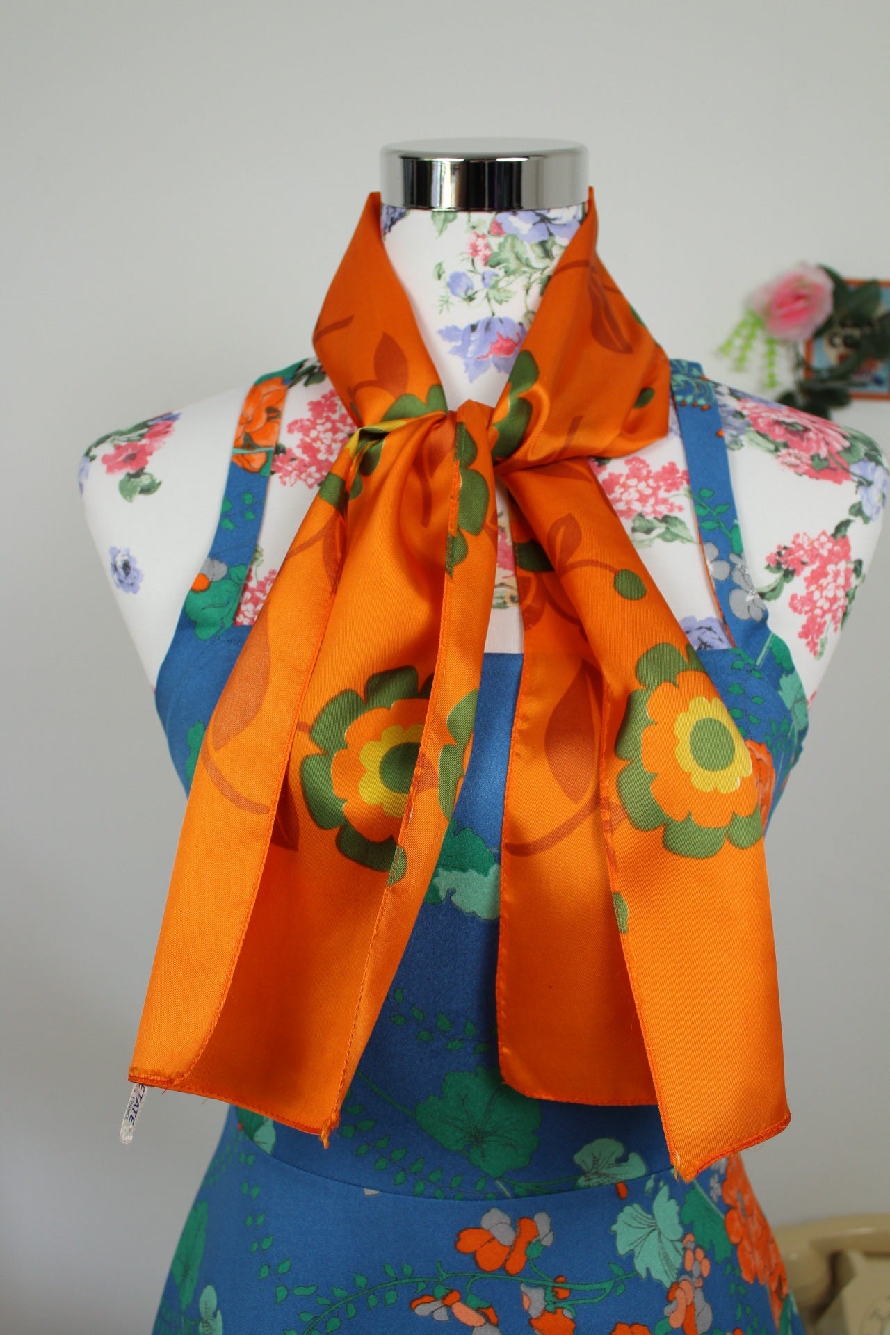 🌸🍒Foulard vintage 70's orange pep's & fleurs géométriques psychédéliques 🍒🌸
