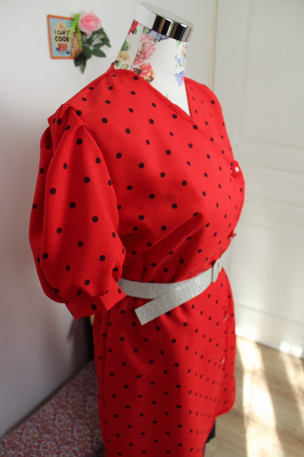 🌸🍒Robe vintage 80's rouge à pois - manches bouffantes & jupon intégré esprit 50's - Taille 38/40🍒🌸