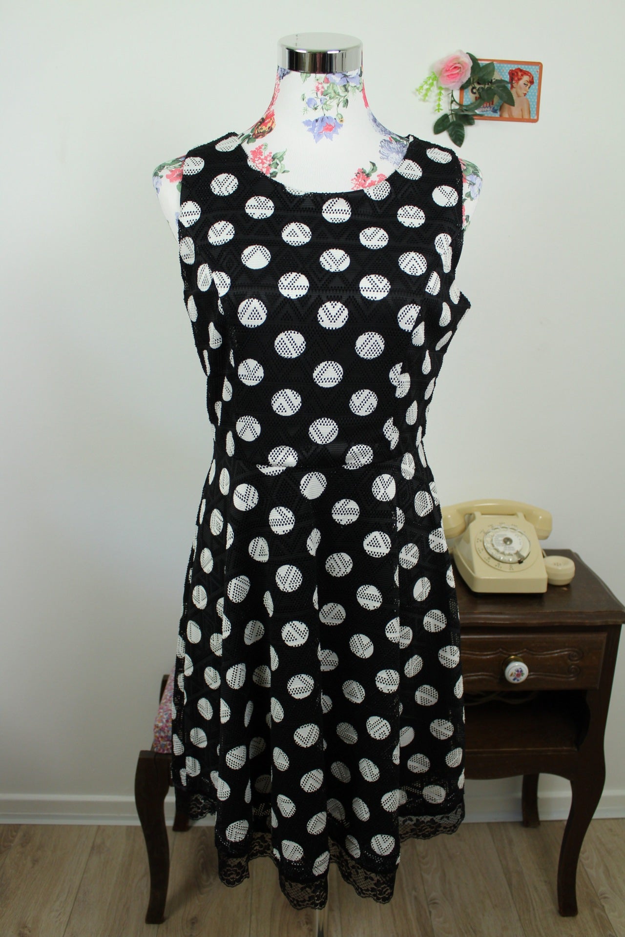 🌸🍒Robe pin-up/rockabilly Jus d'Orange pois ajourés - Taille 38🍒🌸