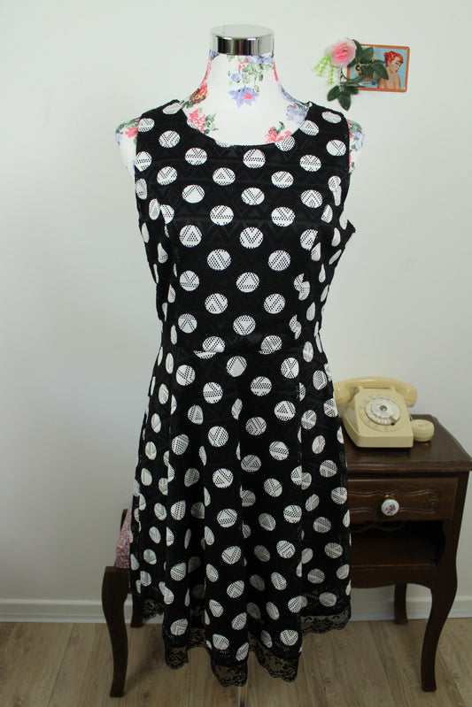 🌸🍒Robe pin-up/rockabilly Jus d'Orange pois ajourés - Taille 38🍒🌸