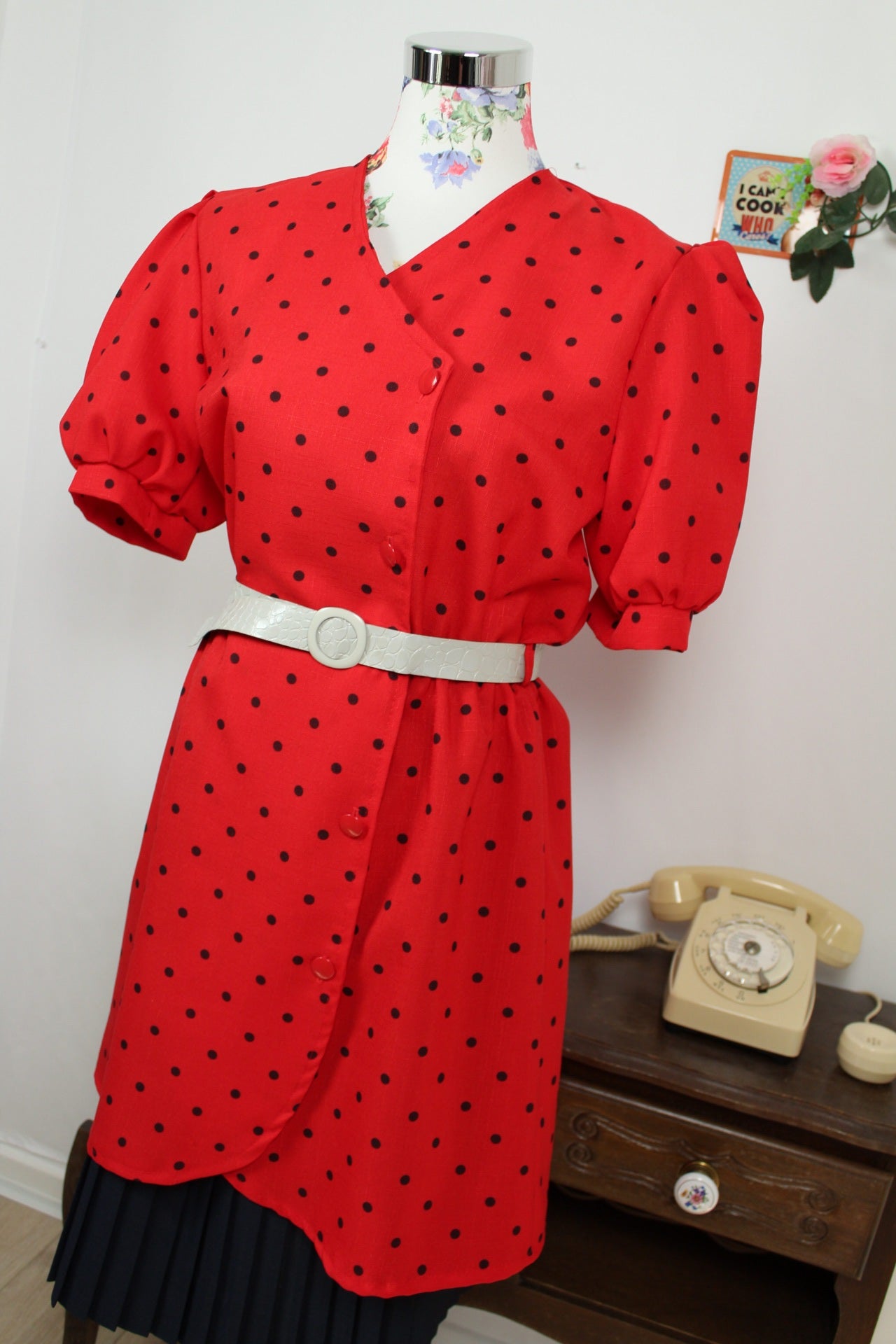 🌸🍒Robe vintage 80's rouge à pois - manches bouffantes & jupon intégré esprit 50's - Taille 38/40🍒🌸