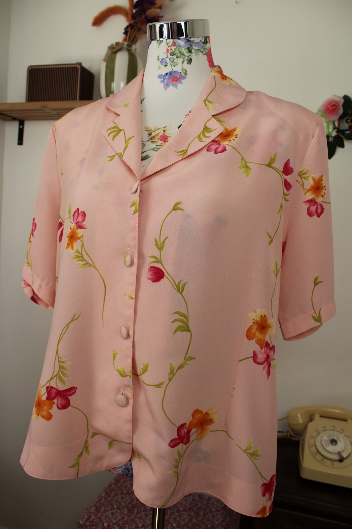 🌸🍒Chemise vintage années 80/90 rose pâle & guirlande de fleurs - Taille 42/44🍒🌸