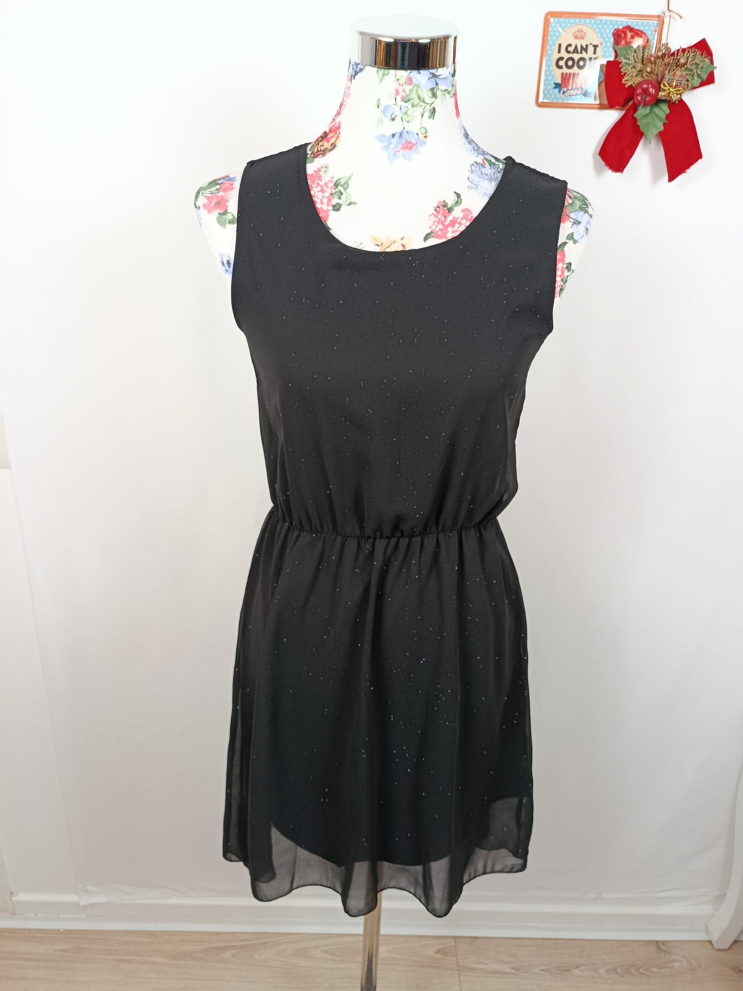 🌸🍒Robe noire patineuse à paillettes années 2000 Y2k - Taille 34/36🍒🌸