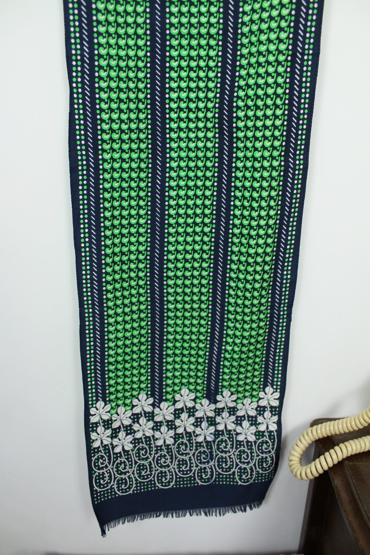 🌸🍒Foulard rectangulaire vintage 70's marine & vert floral🍒🌸