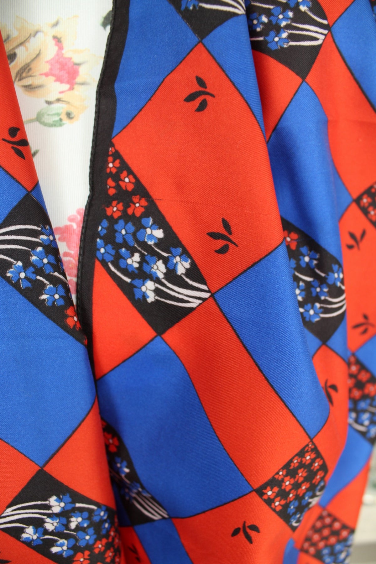 Foulard vintage années 70 carreaux bleus & rouges pep's fleuris