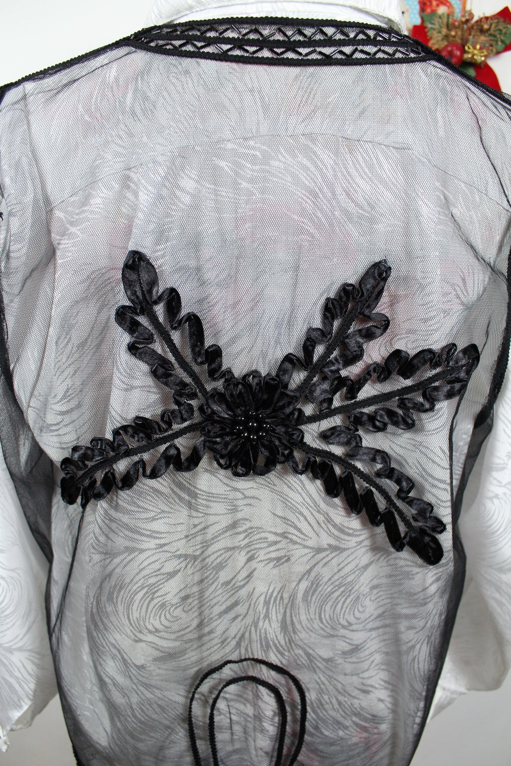 ✨Gilet noir perlé vintage 70's & fleurs en relief - fêtes & soirée esprit bohème chic✨