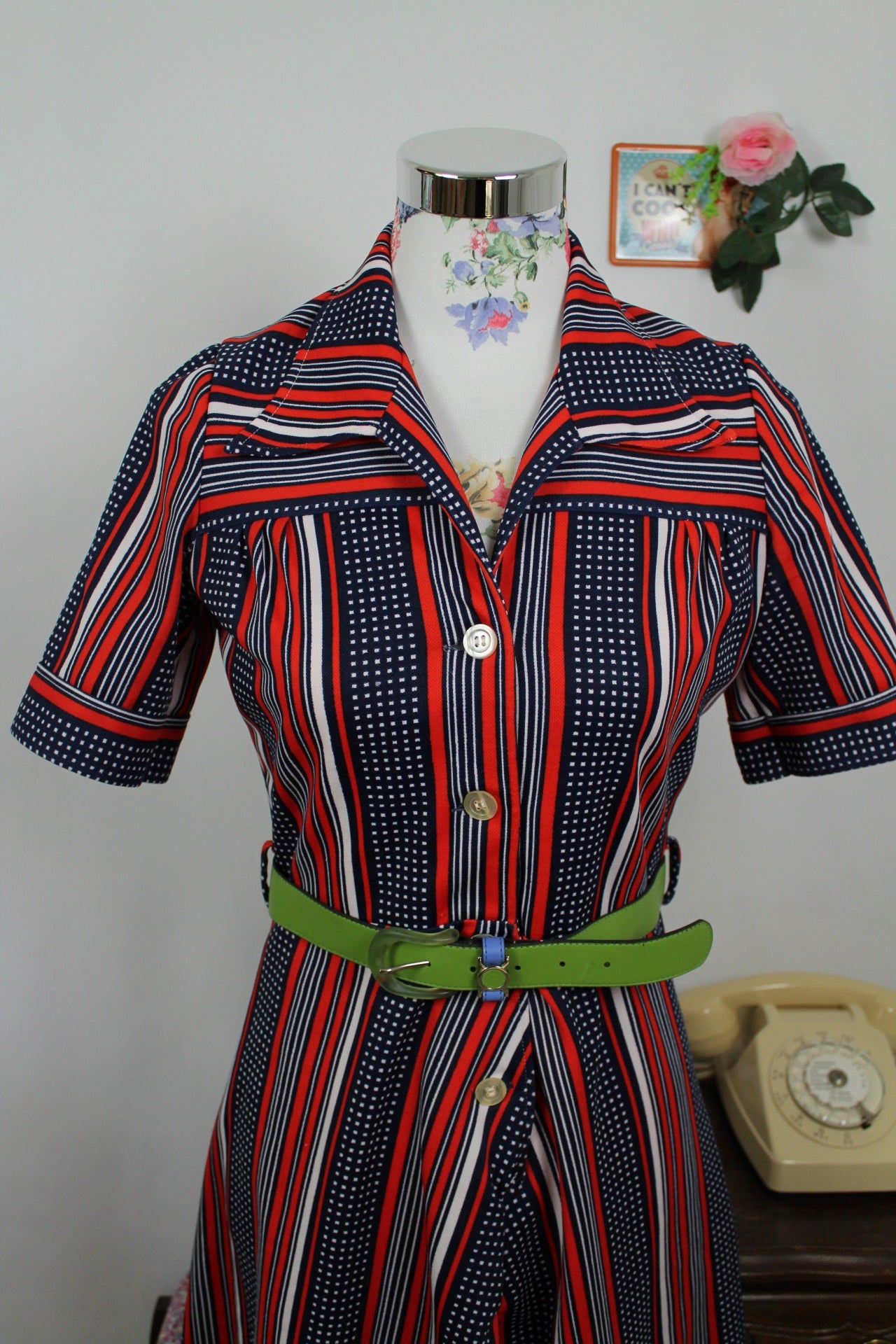🌸🍒Robe vintage 70's Navy pin-up chic - rayures rouge/marine & pois - Taille 38🍒🌸