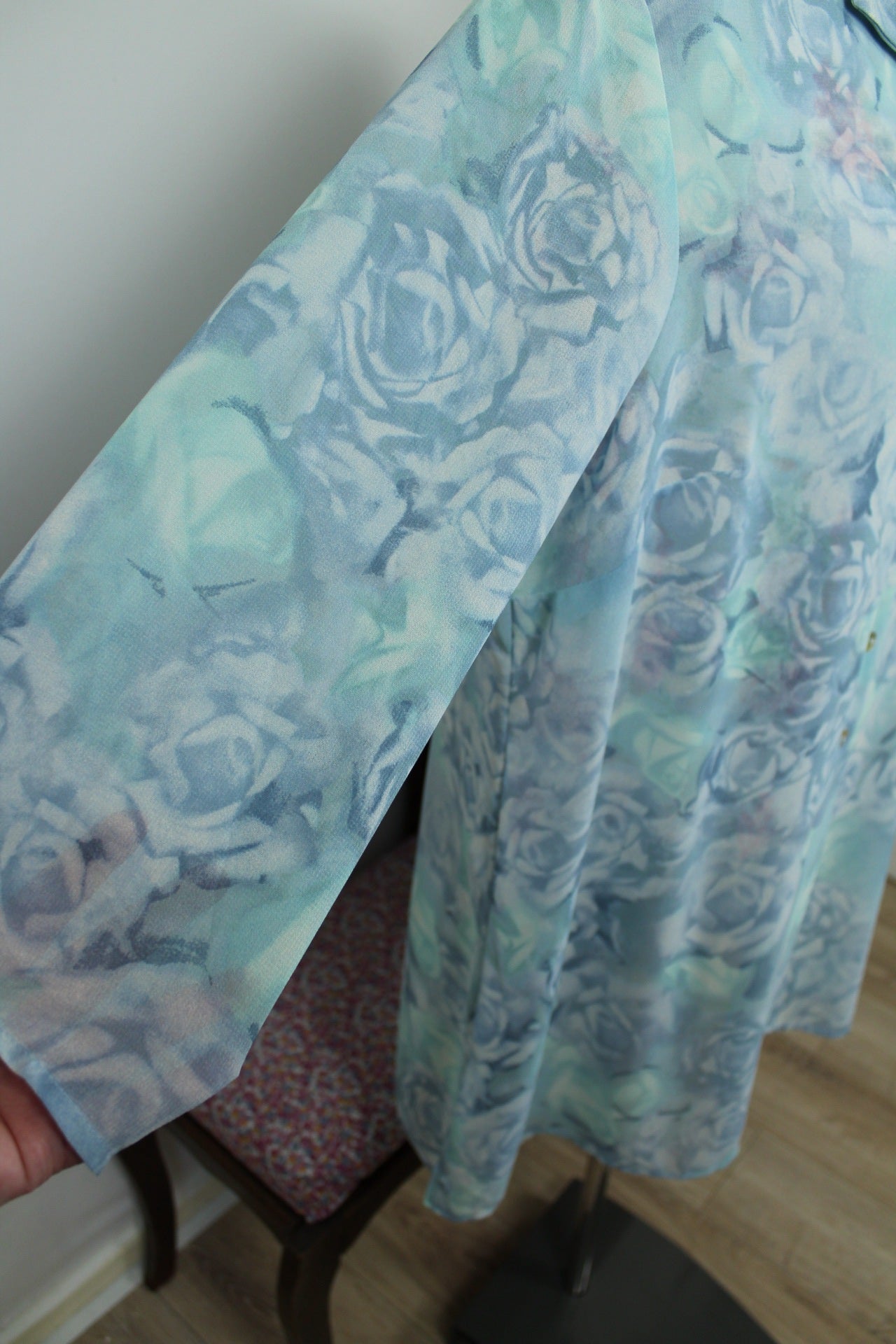 🌸🍒Chemise longue vintage 90's voile roses bleues - Taille 44/46🍒🌸