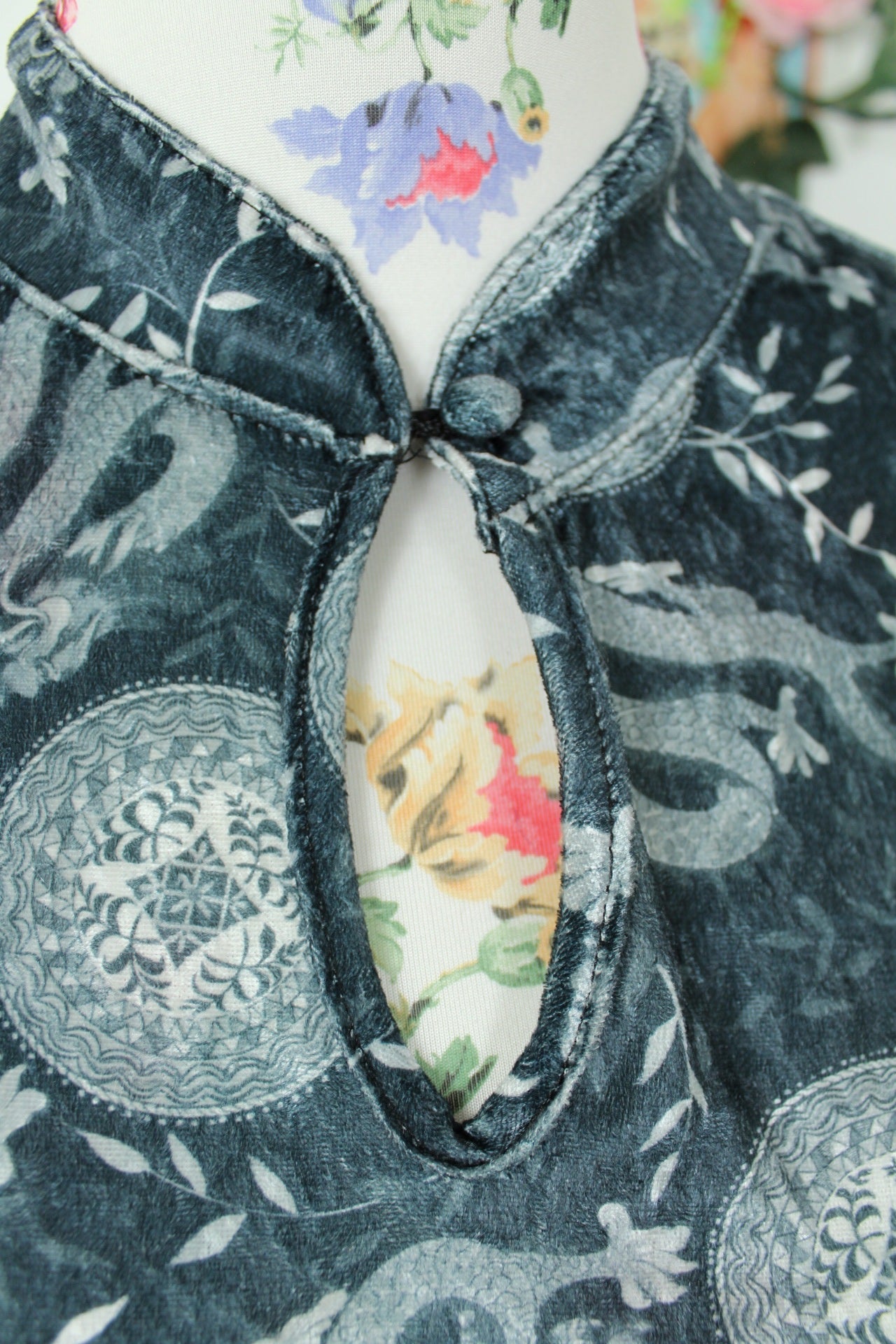 🌸🍒Robe vintage 90's asiatique dragon/médaillon col mao - made in France - Taille 38🍒🌸