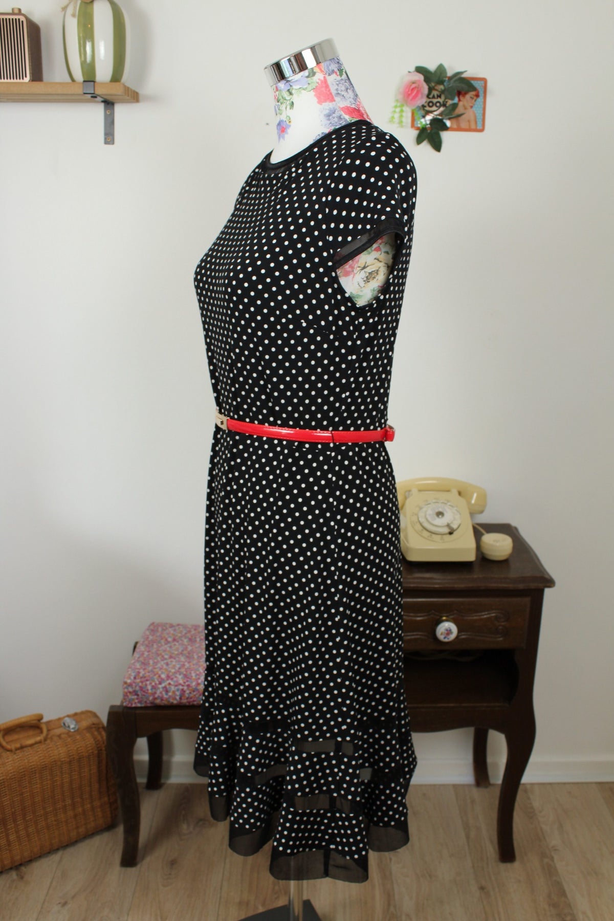 🌸🍒Robe vintage années 90 noire à pois - style pin-up & volants ajourés - Joseph Ribkoff - Taille 36/38🍒🌸