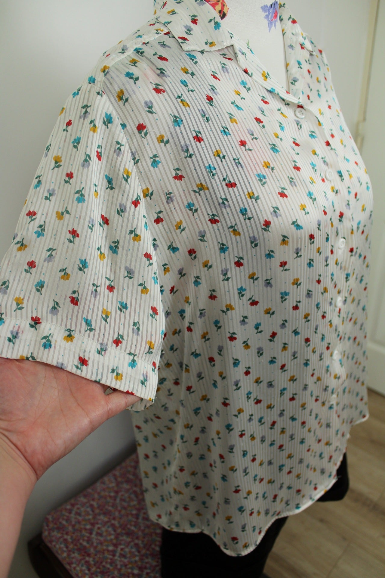 🌸🍒Chemise vintage 90's fluide satinée fleurie cottage romantique effet soie - Taille 40 à 44🍒🌸