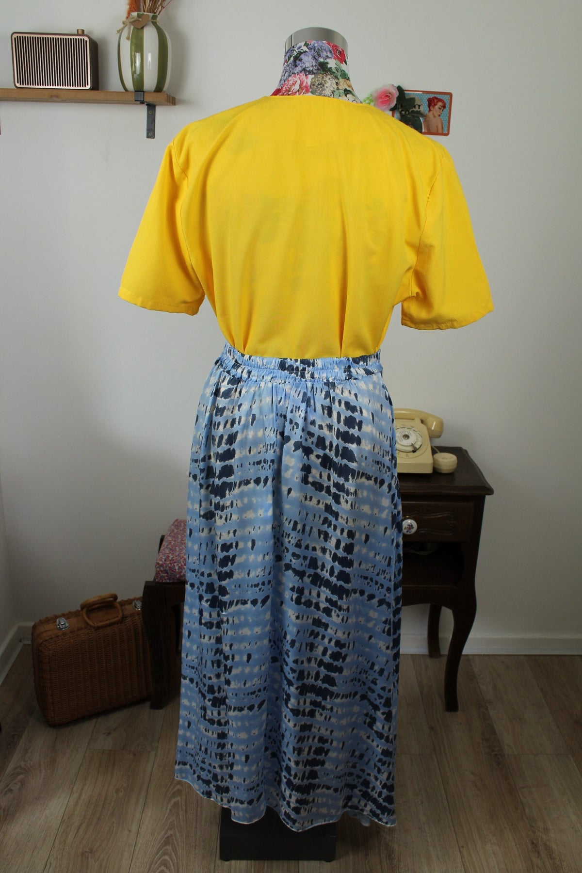 Blouse vintage années 90 jaune soleil en viscose - chic & lumineuse - Taille 38/40