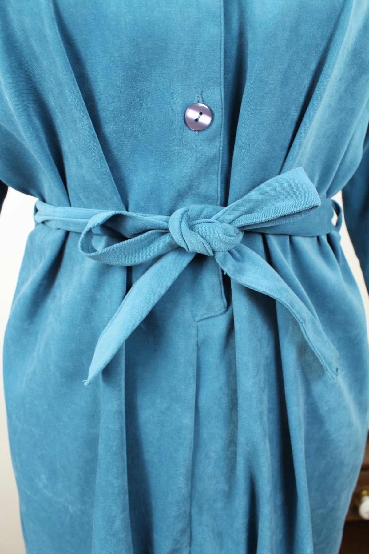 Robe bleu vintage années 90 velours lisse - esprit chemise ceinturée - Taille 40/42