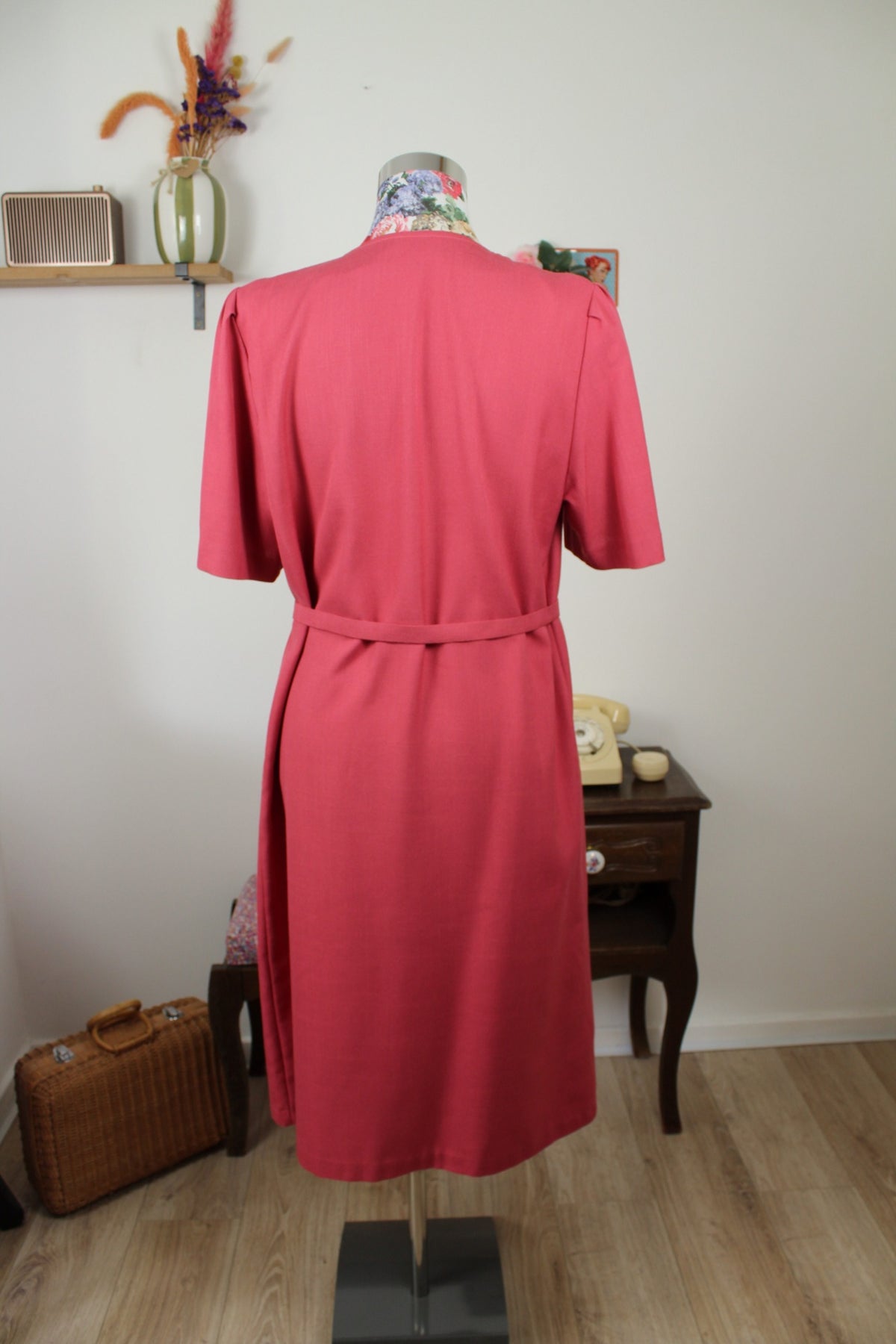 Robe vintage années 80 rose poudré coupe ceinturée - Taille 40/42