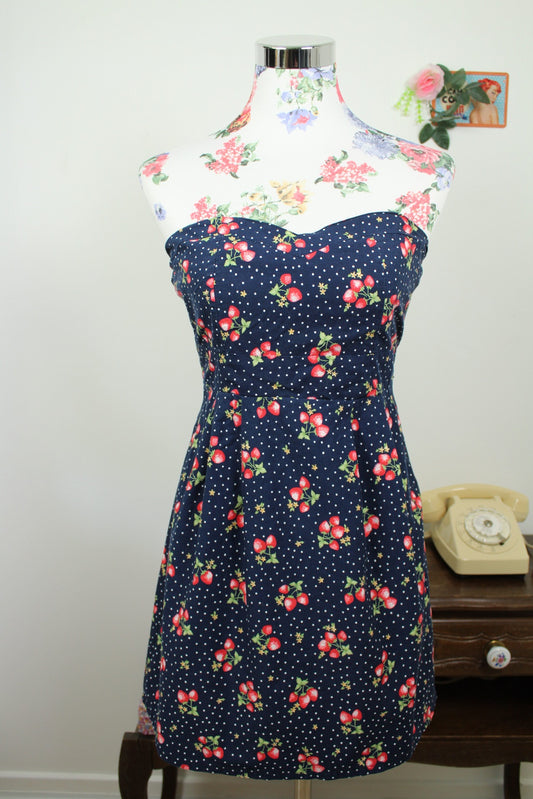 🌸🍒Robe pin-up/rockabilly bustier motif fraises en coton - Taille 38🍒🌸
