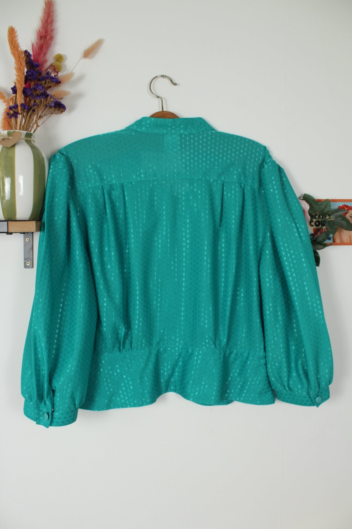 Blouse vintage années 70 turquoise fuseaux satinés et col officier - Taille 38 à 42