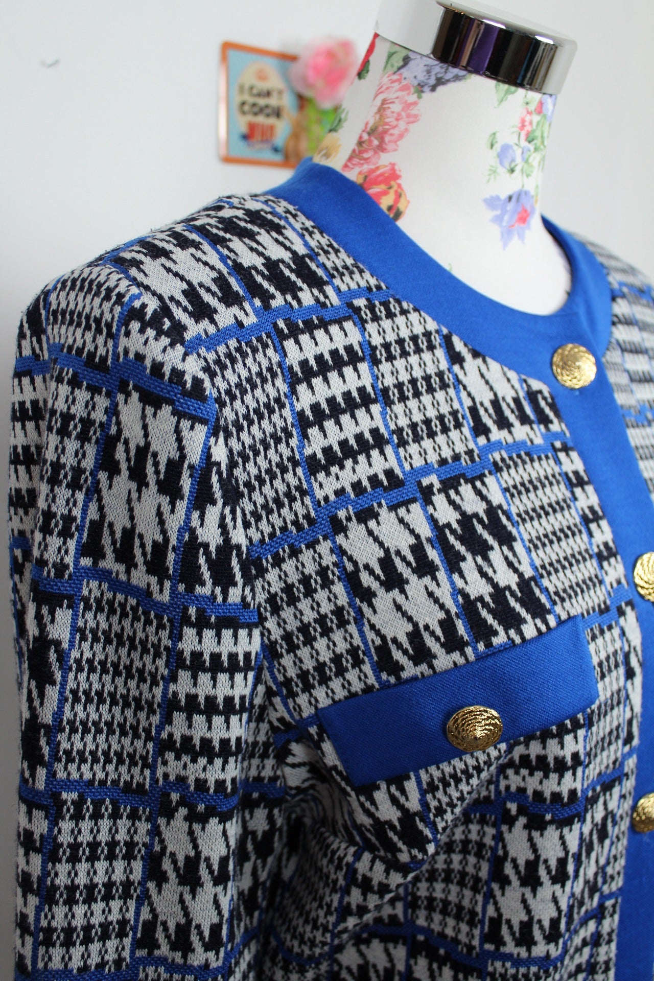 🌸🍒Cardigan vintage 80/90s graphique bleu & noir - boutons dorés chic - Taille 40/42🍒🌸